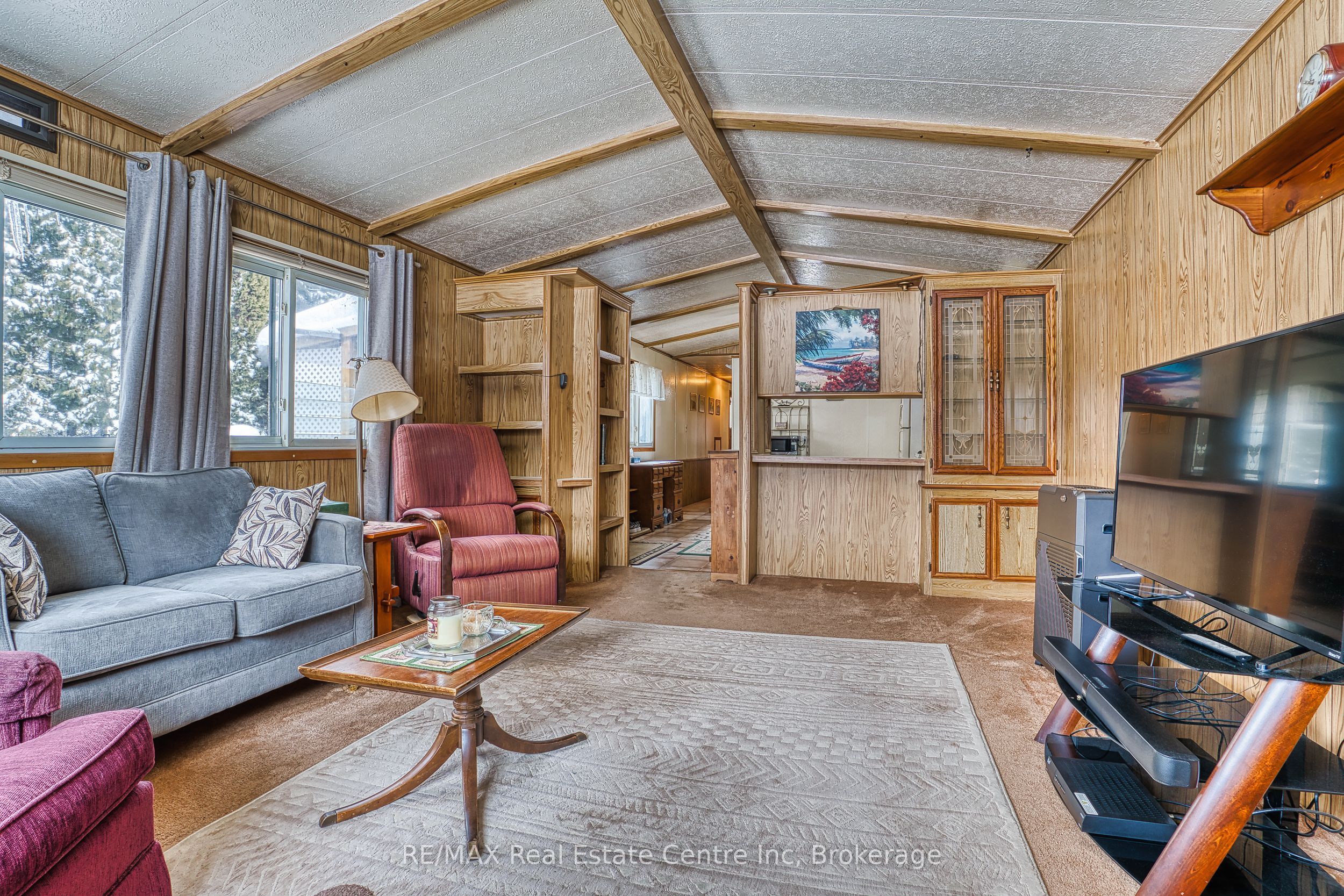 54 First Avenue Property Photo 11