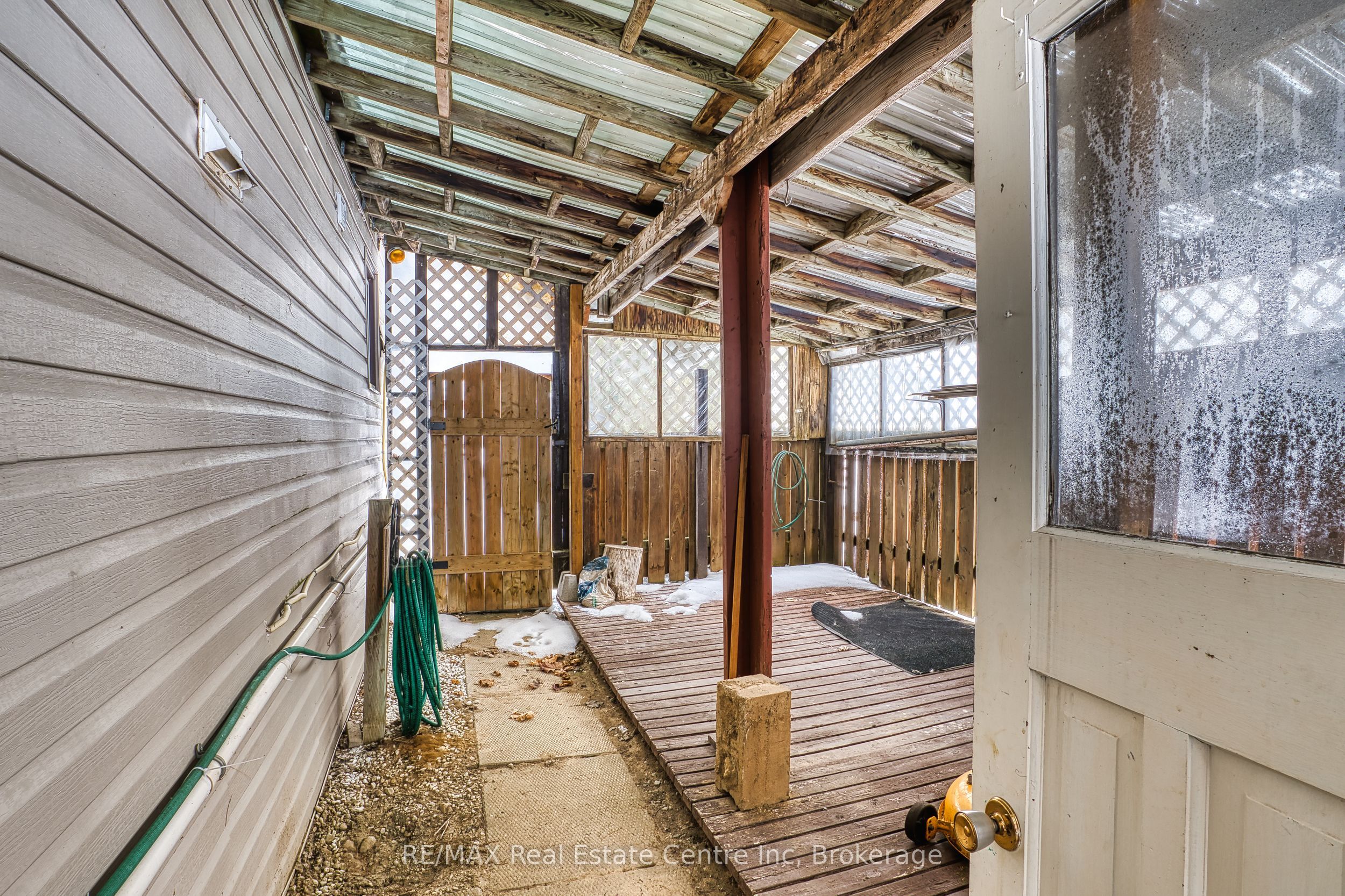 54 First Avenue Property Photo 17