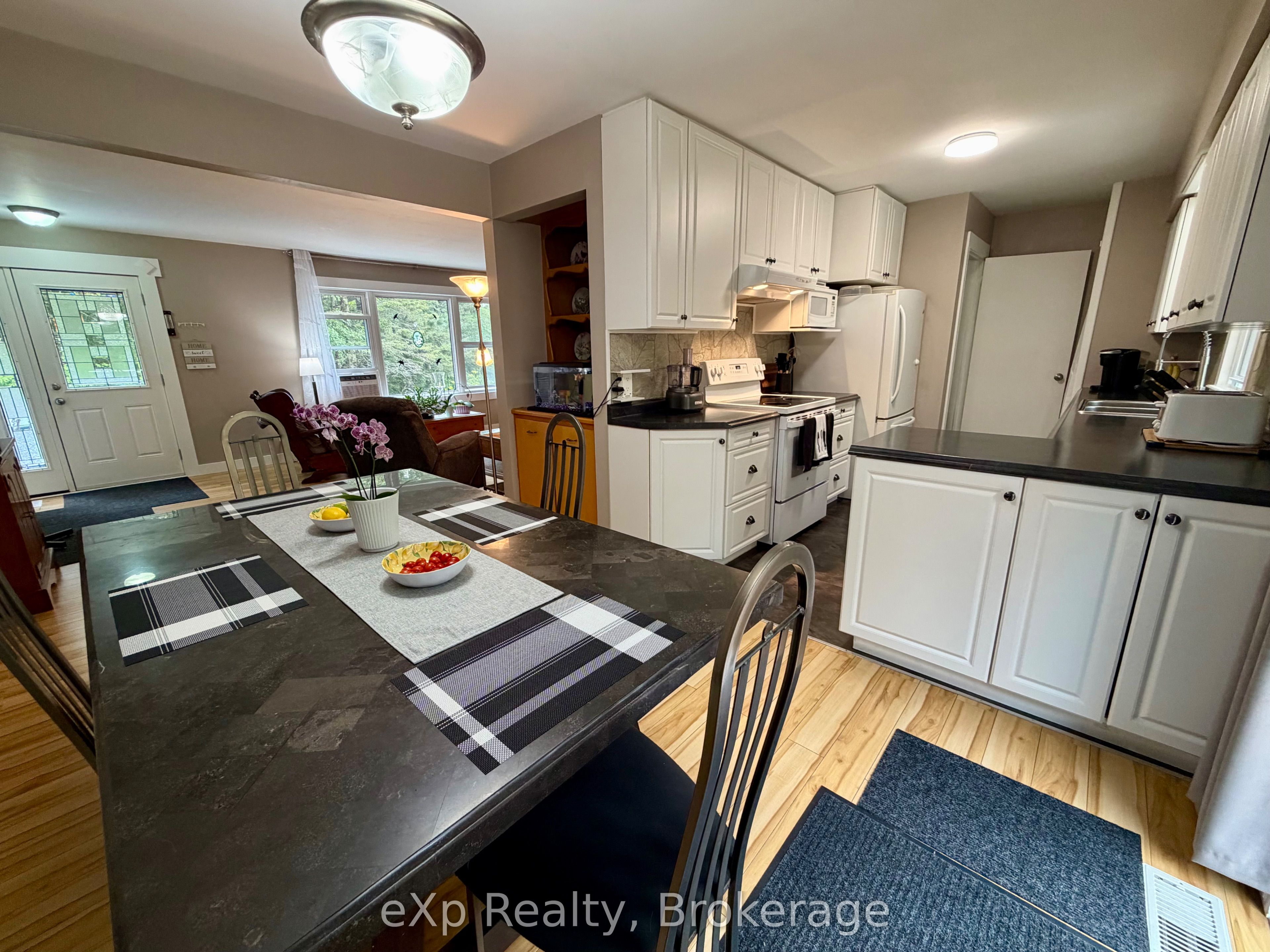 1643 And 1671 Eagle Lake Road Property Photo 9