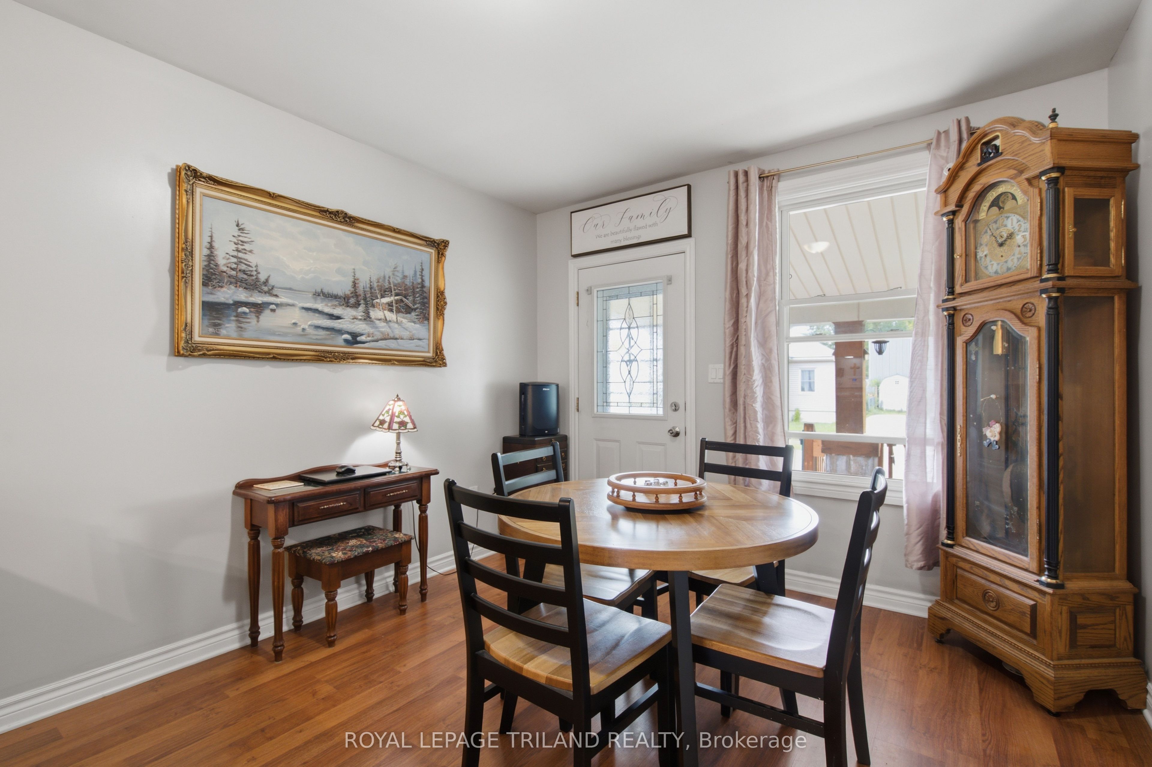 132 Oak Street Property Photo 3