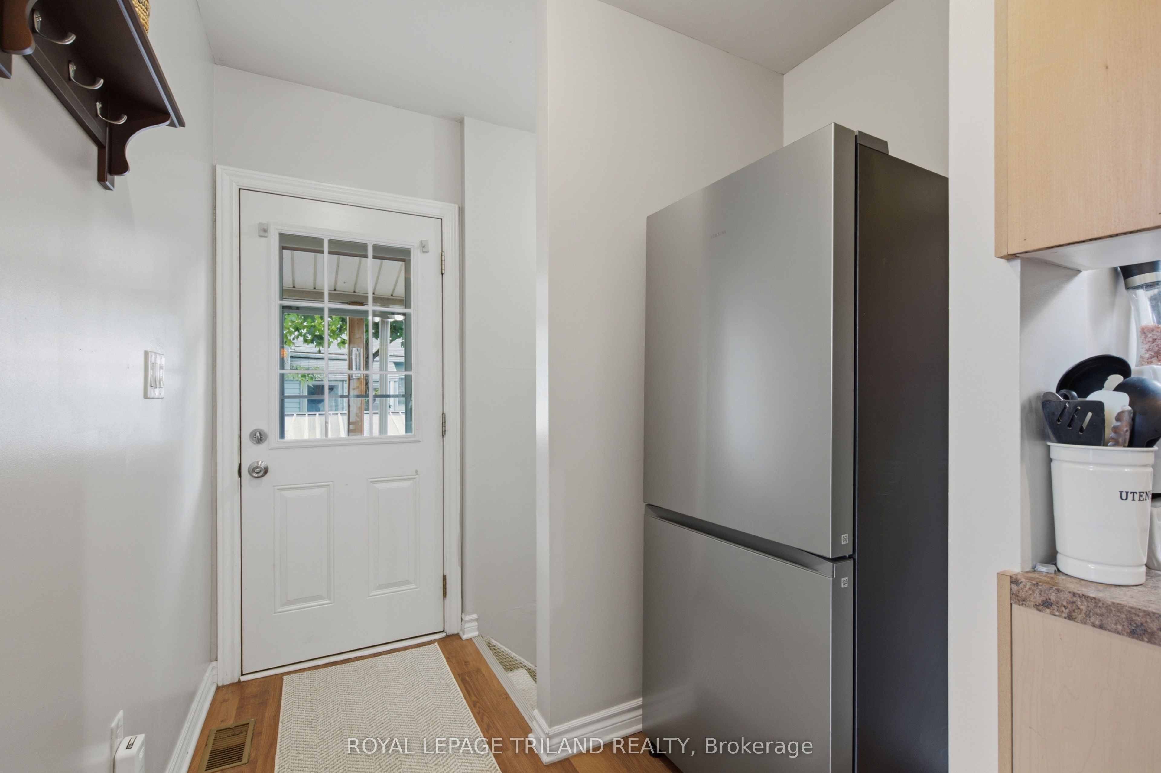 132 Oak Street Property Photo 10