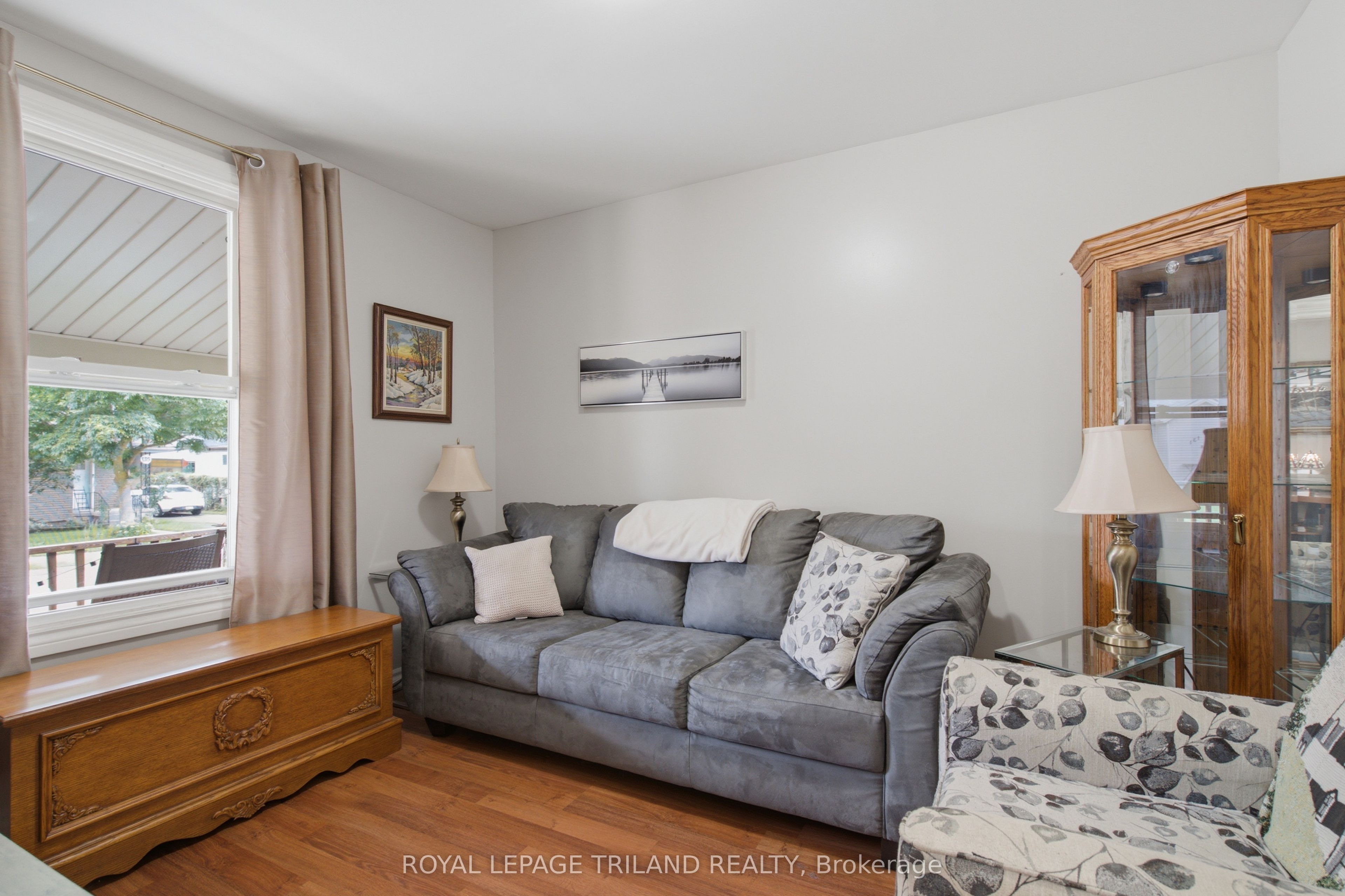 132 Oak Street Property Photo 11