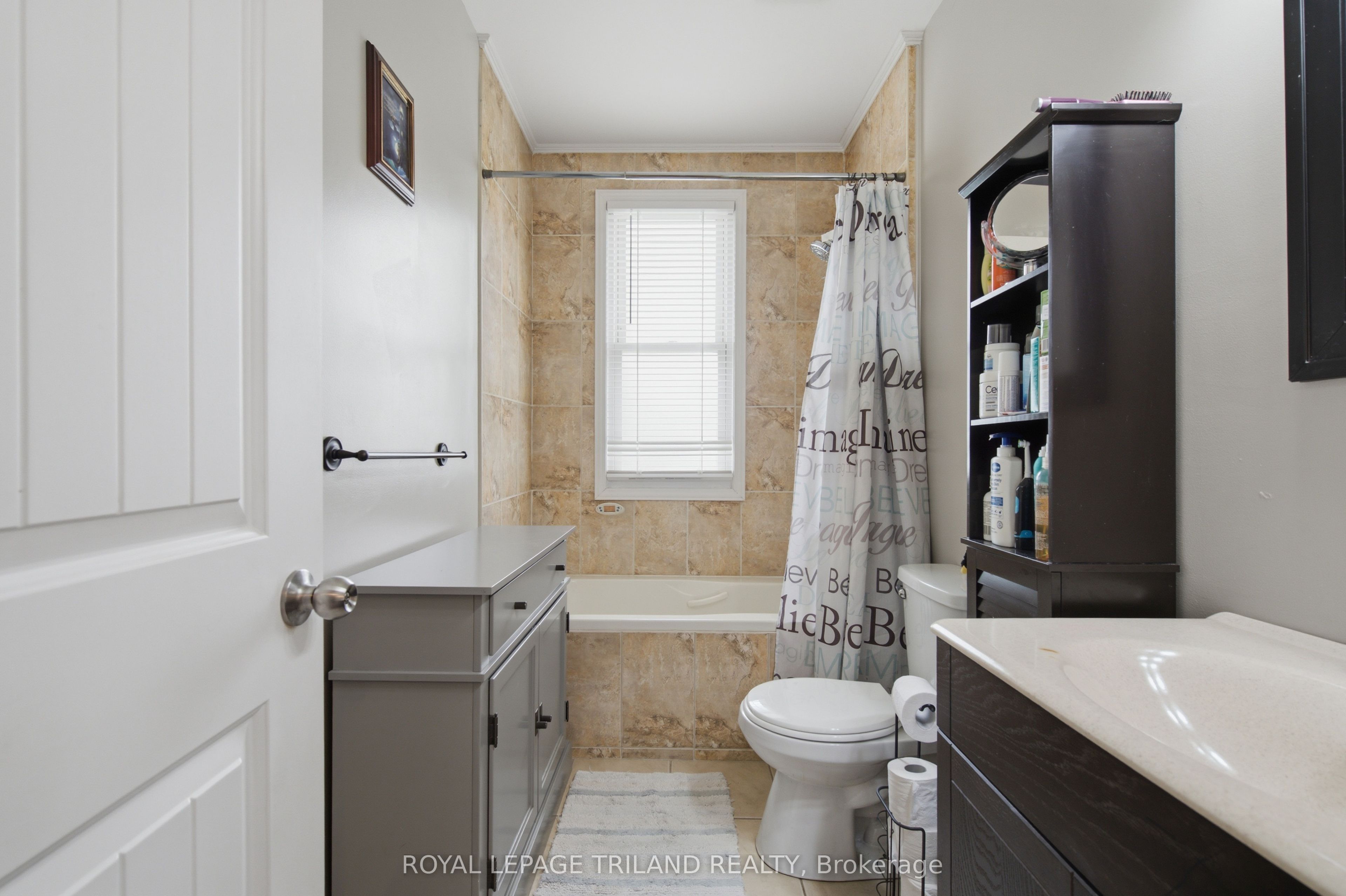 132 Oak Street Property Photo 12