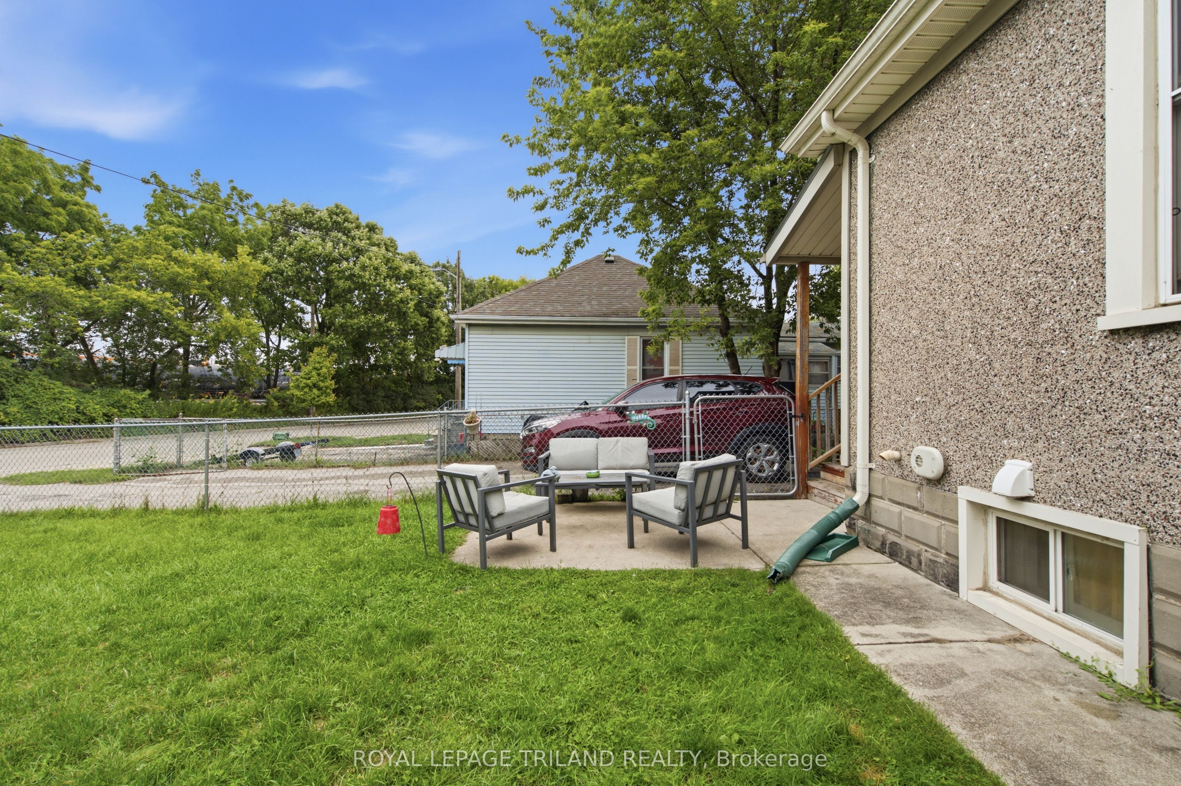 132 Oak Street Property Photo 21