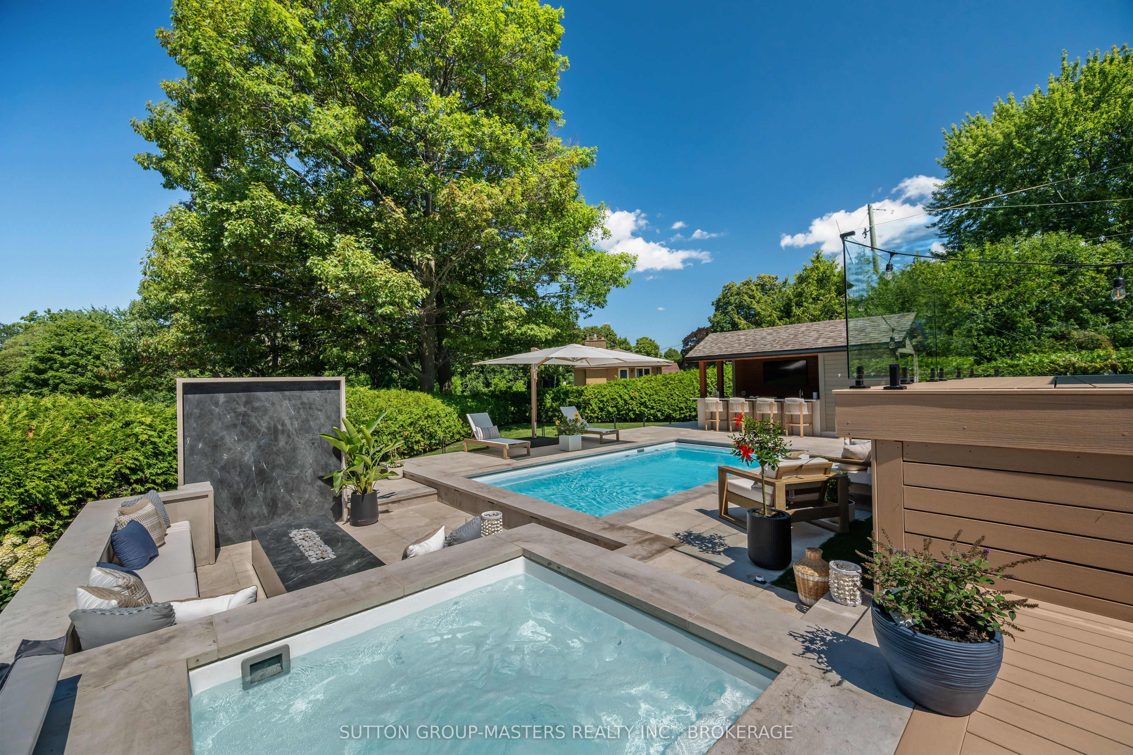 24 Richfield Place Property Photo 6