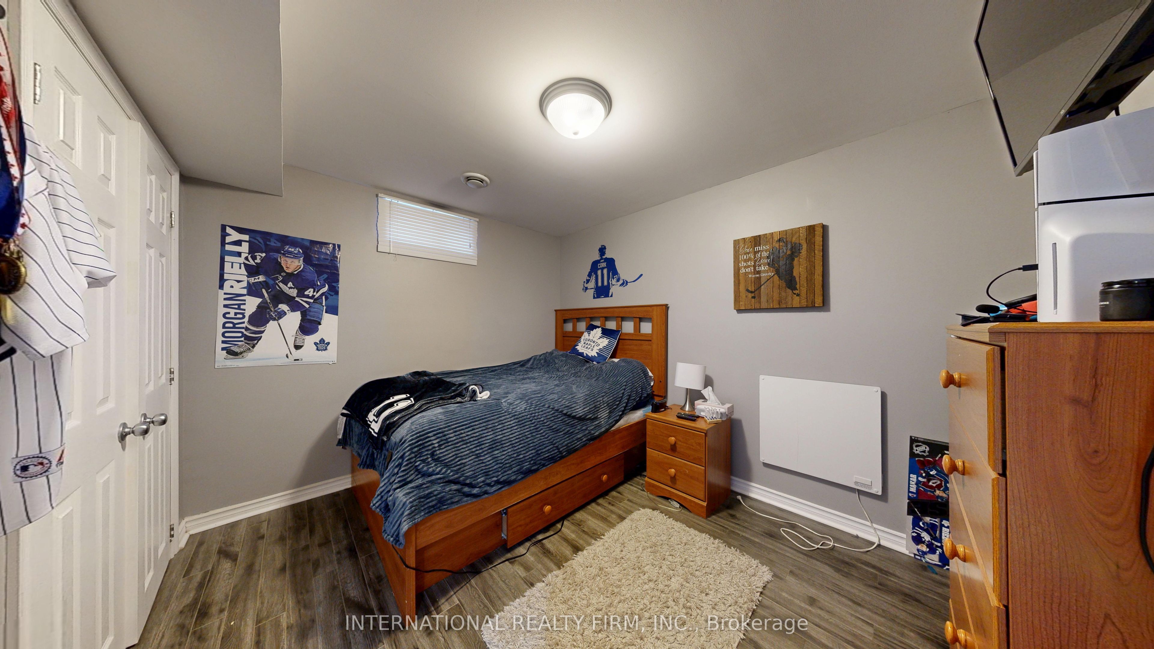 438 Stirling Way Property Photo 20