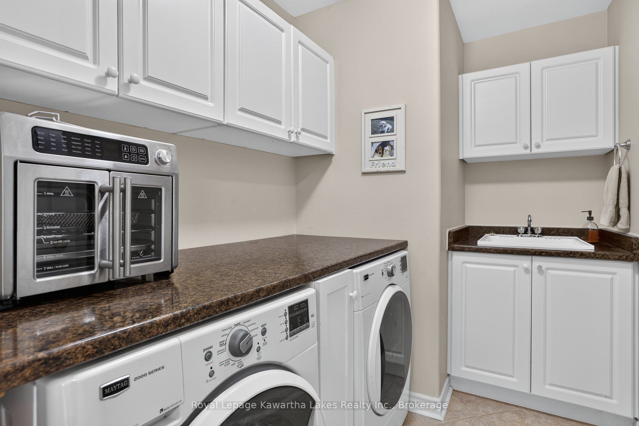19 Rivermill Boulevard Property Photo 11