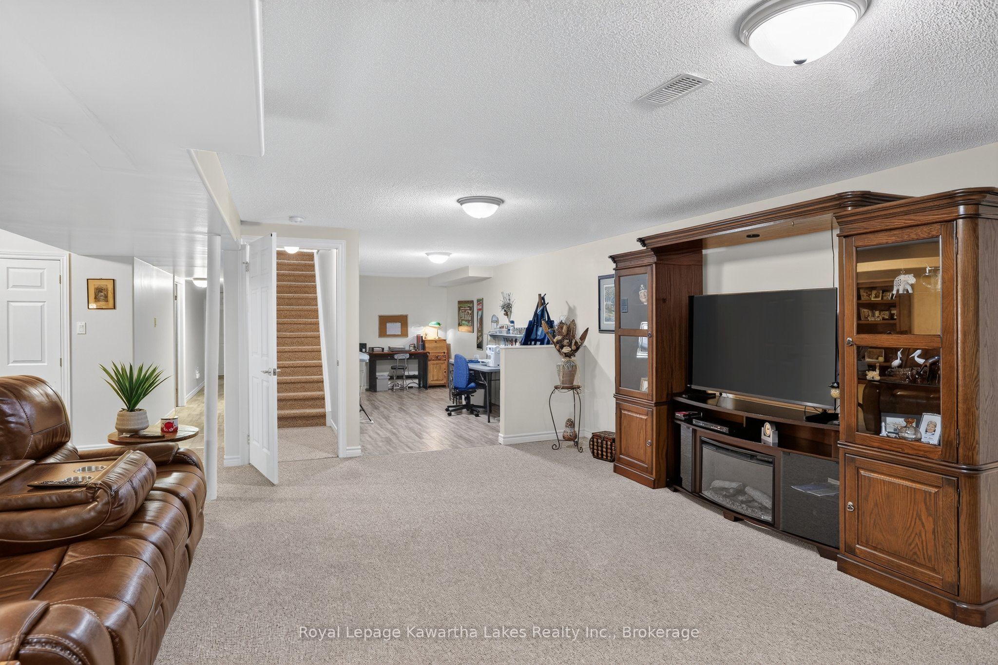 19 Rivermill Boulevard Property Photo 25