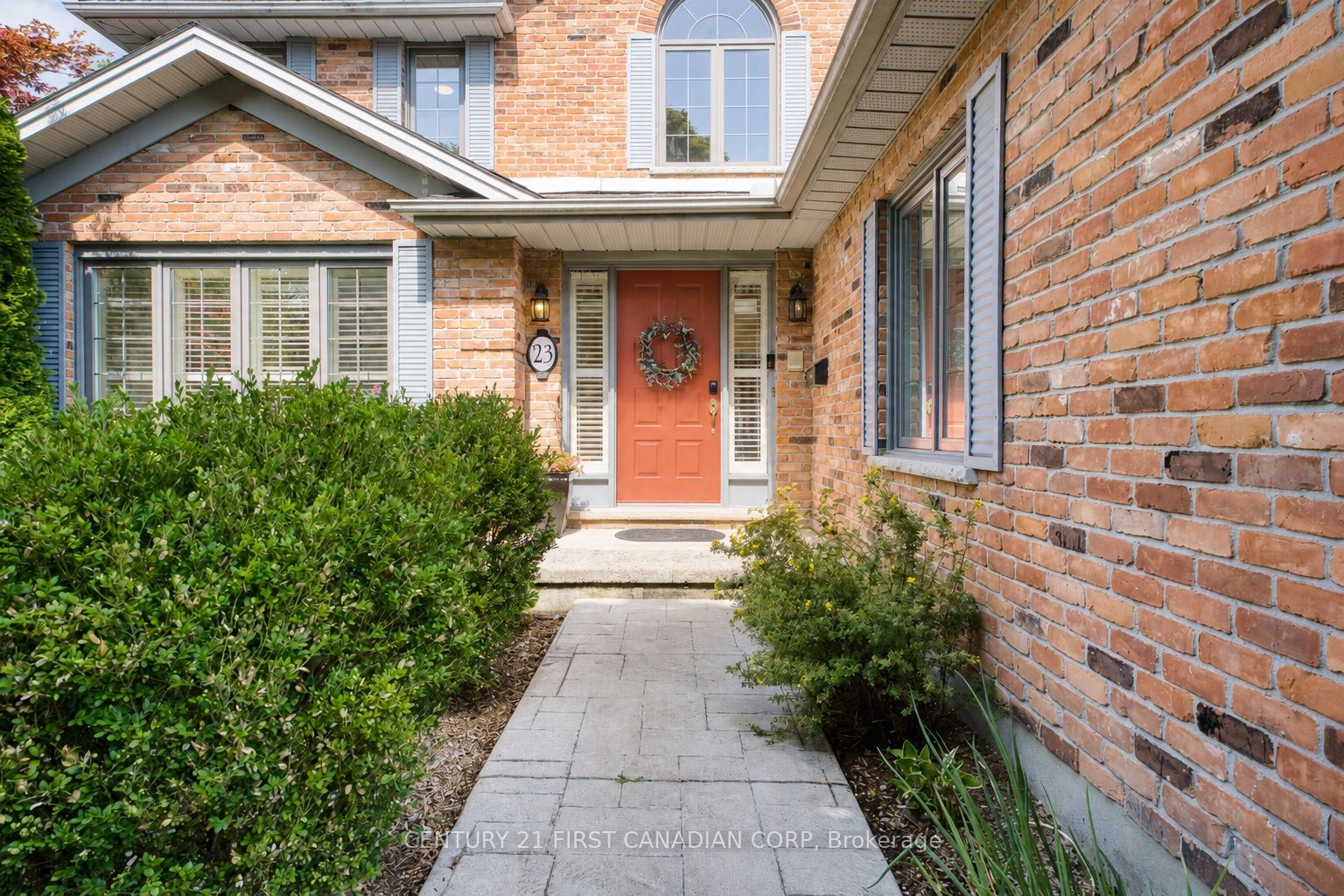 23 Shetland Crescent Property Photo 1