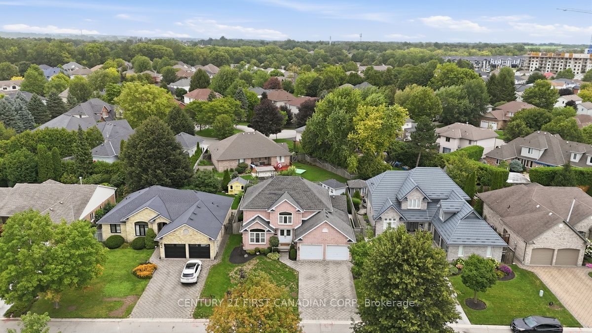 66 Cobblestone Street Property Photo 49