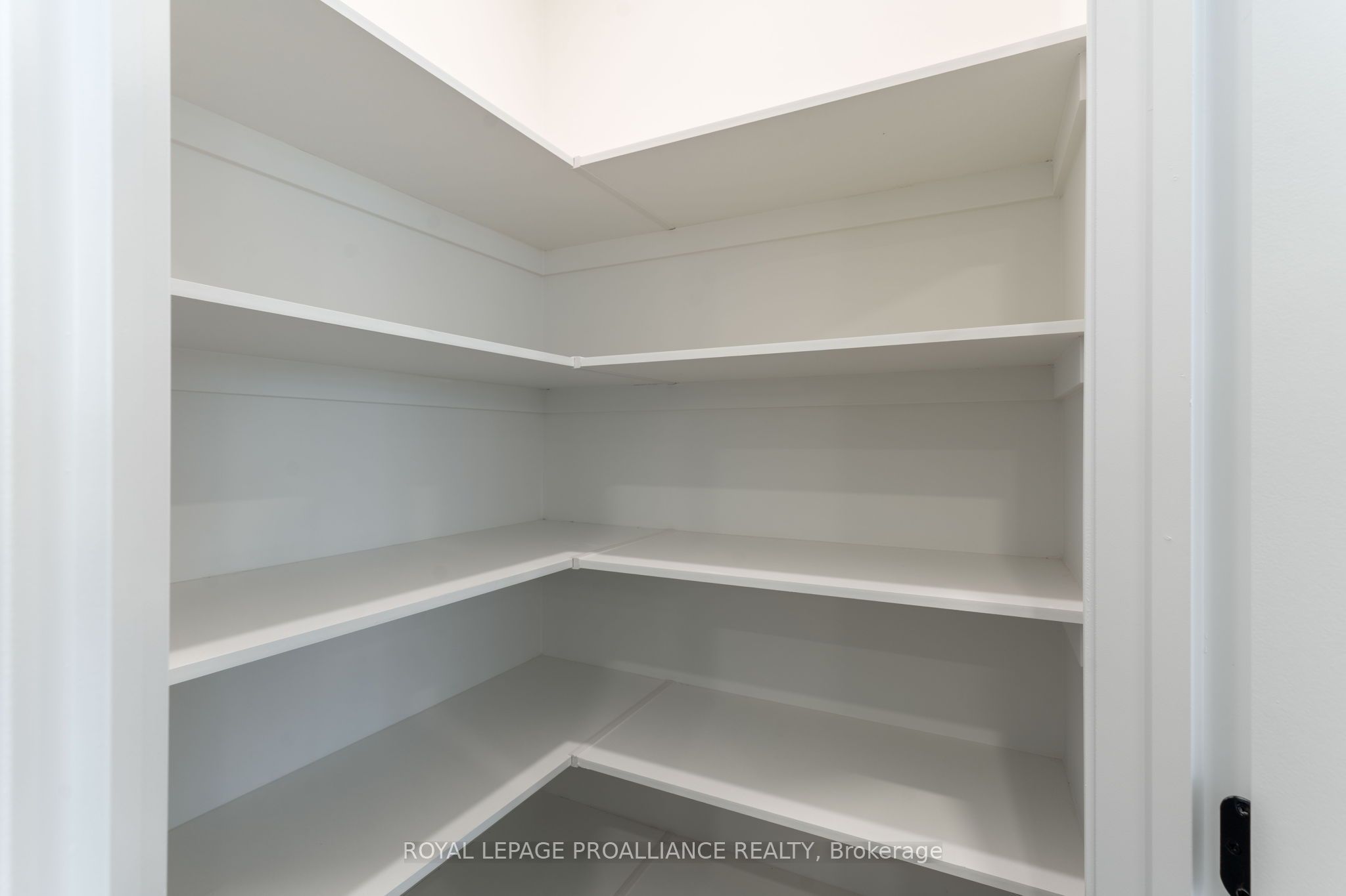 1024 Moore Street Property Photo 13