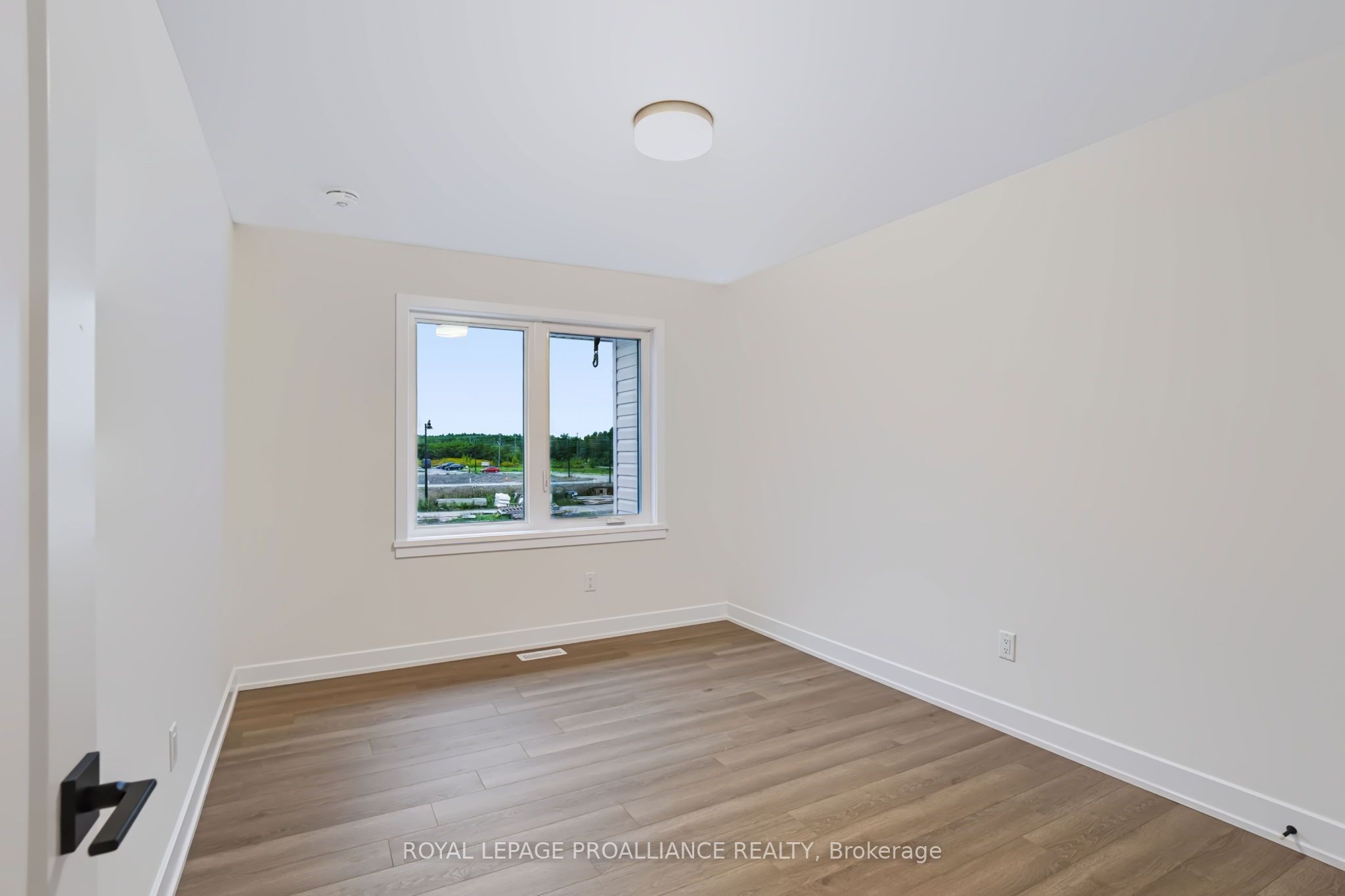 1024 Moore Street Property Photo 25