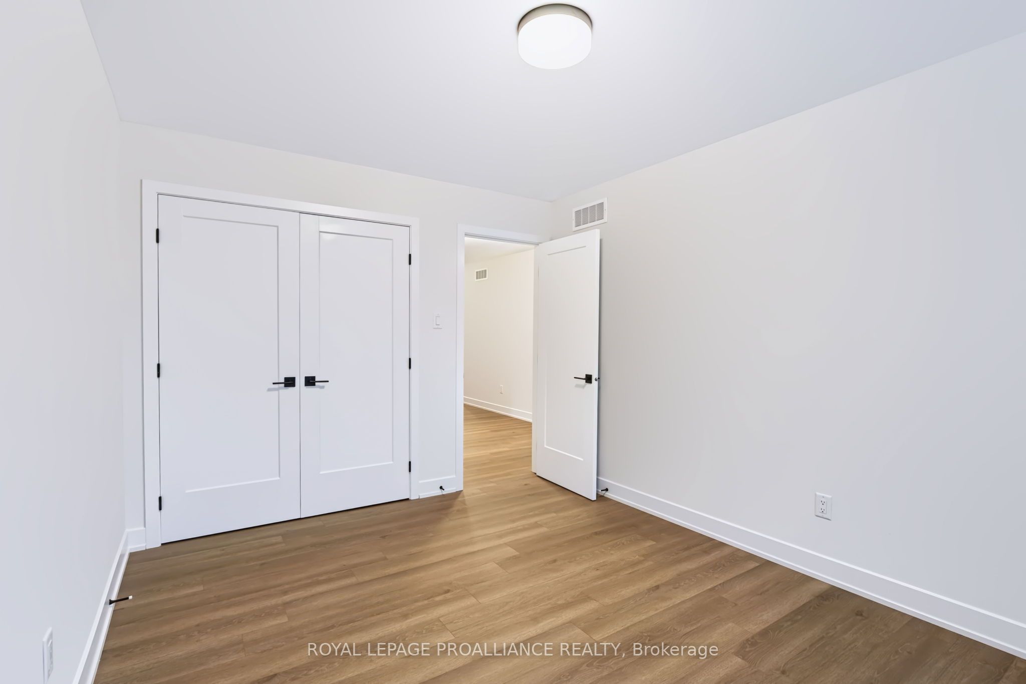 1024 Moore Street Property Photo 26