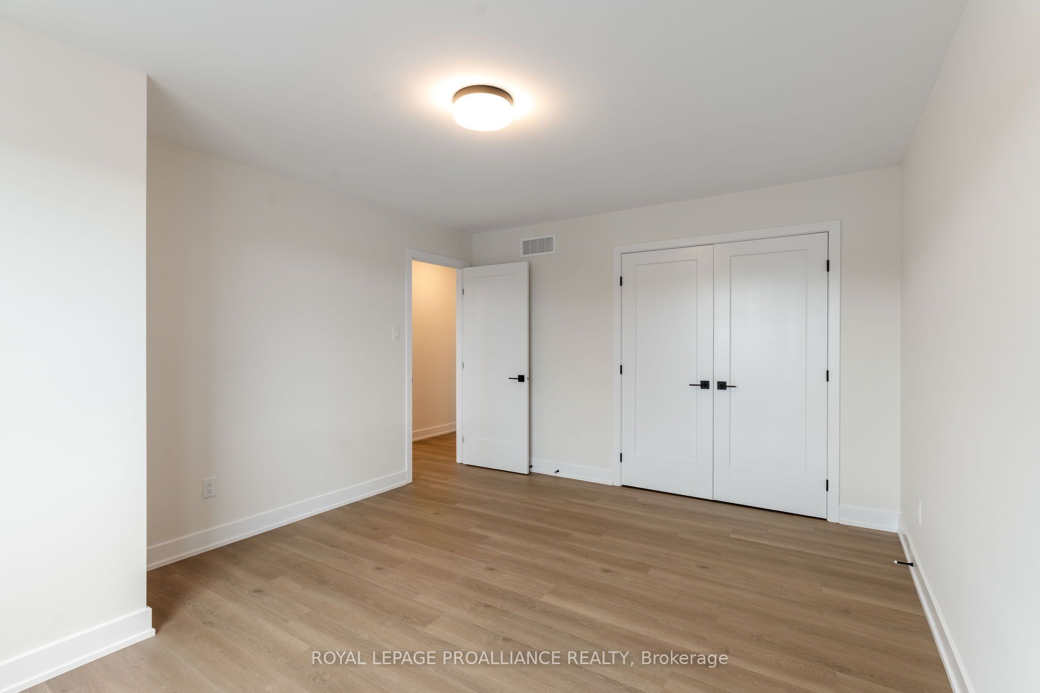 1024 Moore Street Property Photo 38