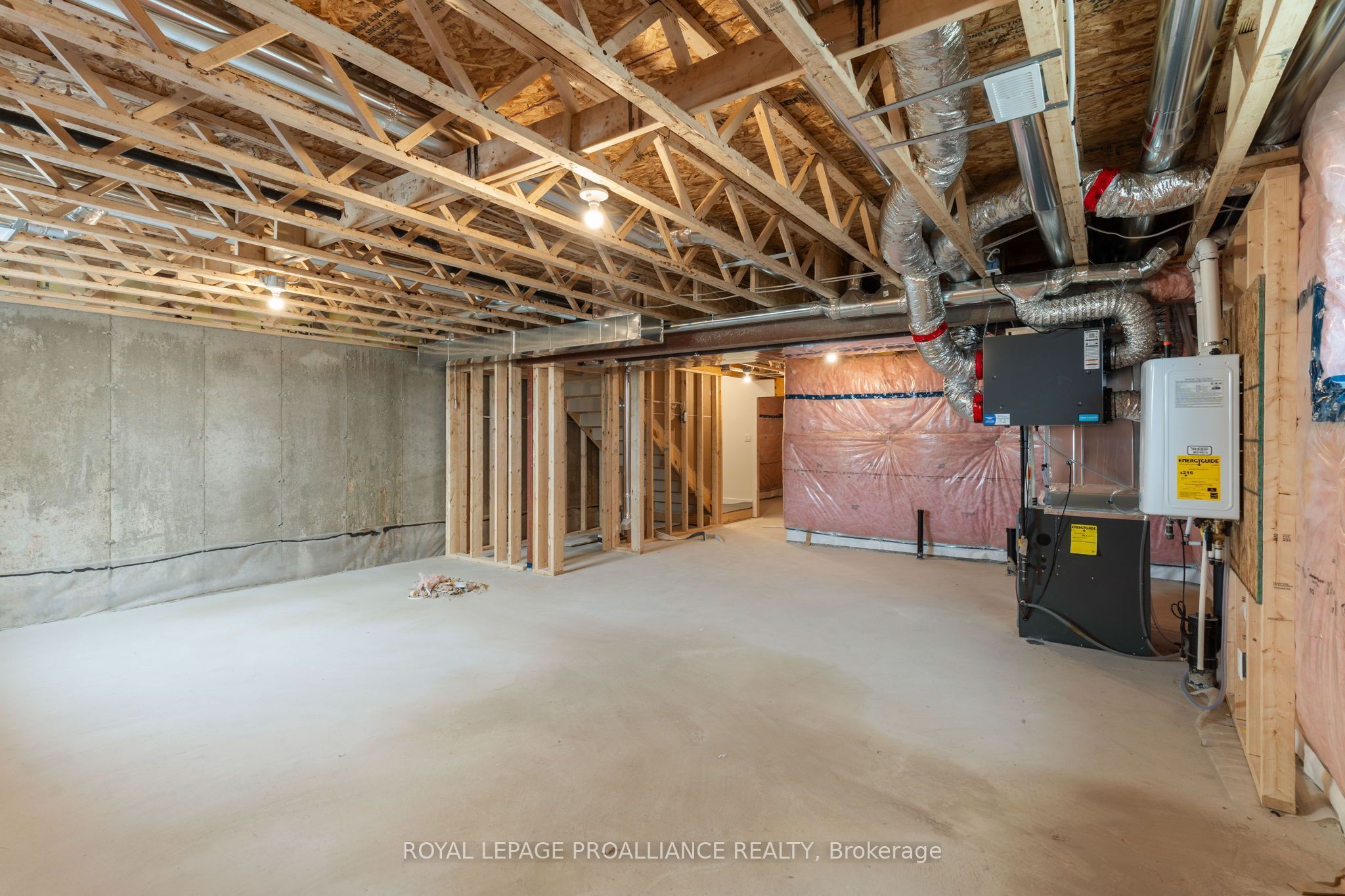1024 Moore Street Property Photo 44