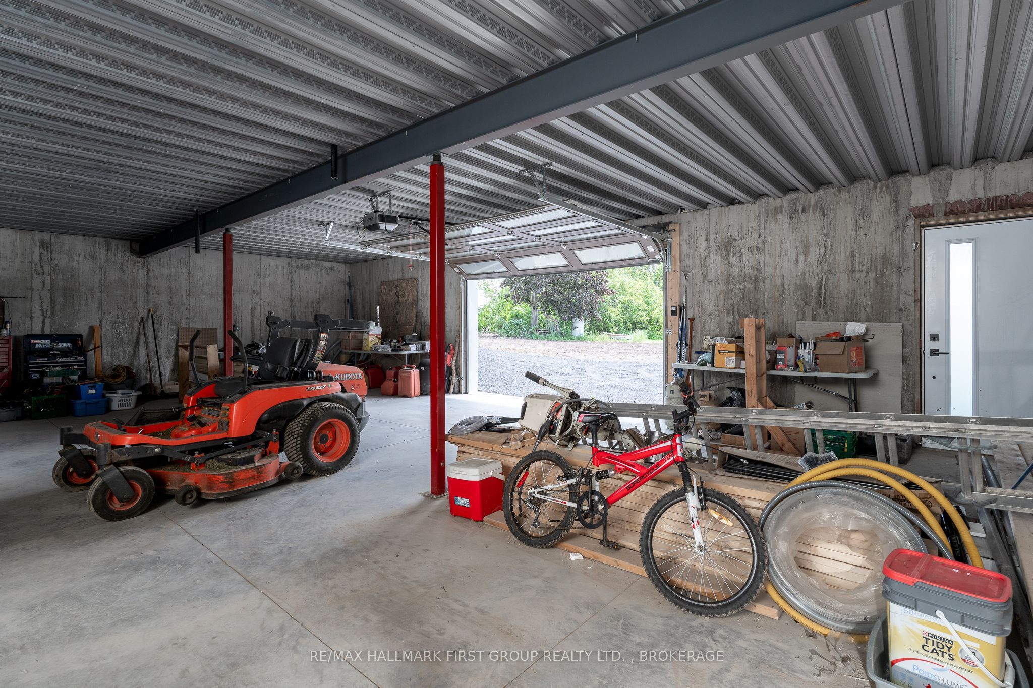 262 Hunt Road Property Photo 34