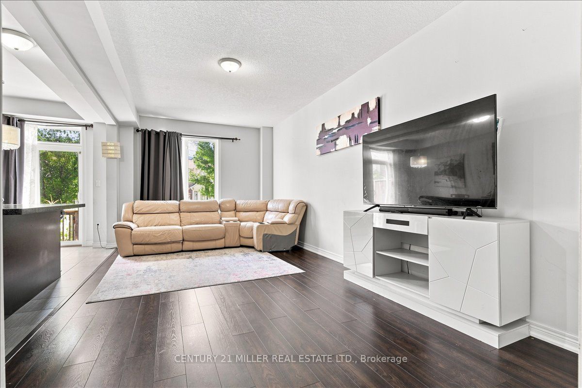 90 Raymond Road 30 Property Photo 8