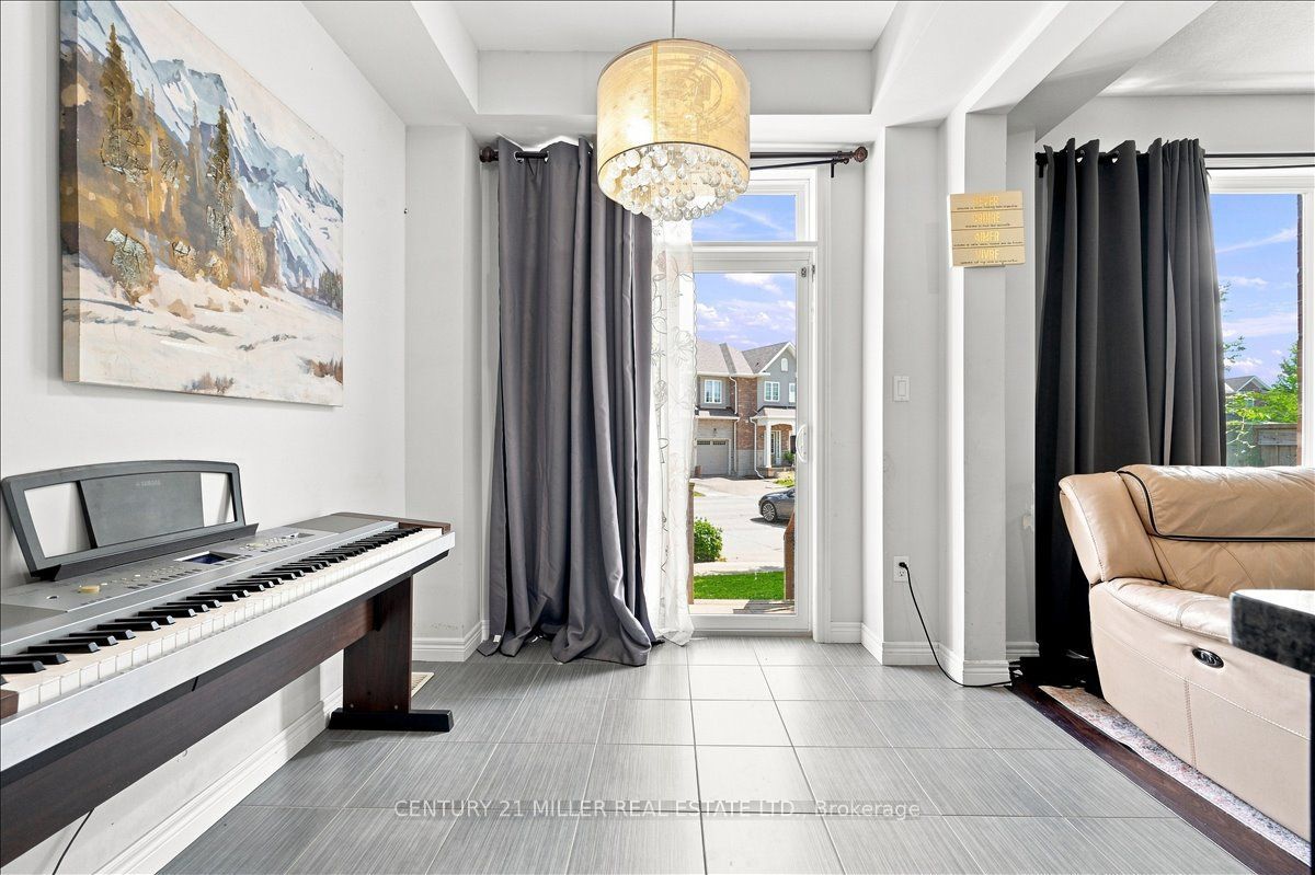 90 Raymond Road 30 Property Photo 15