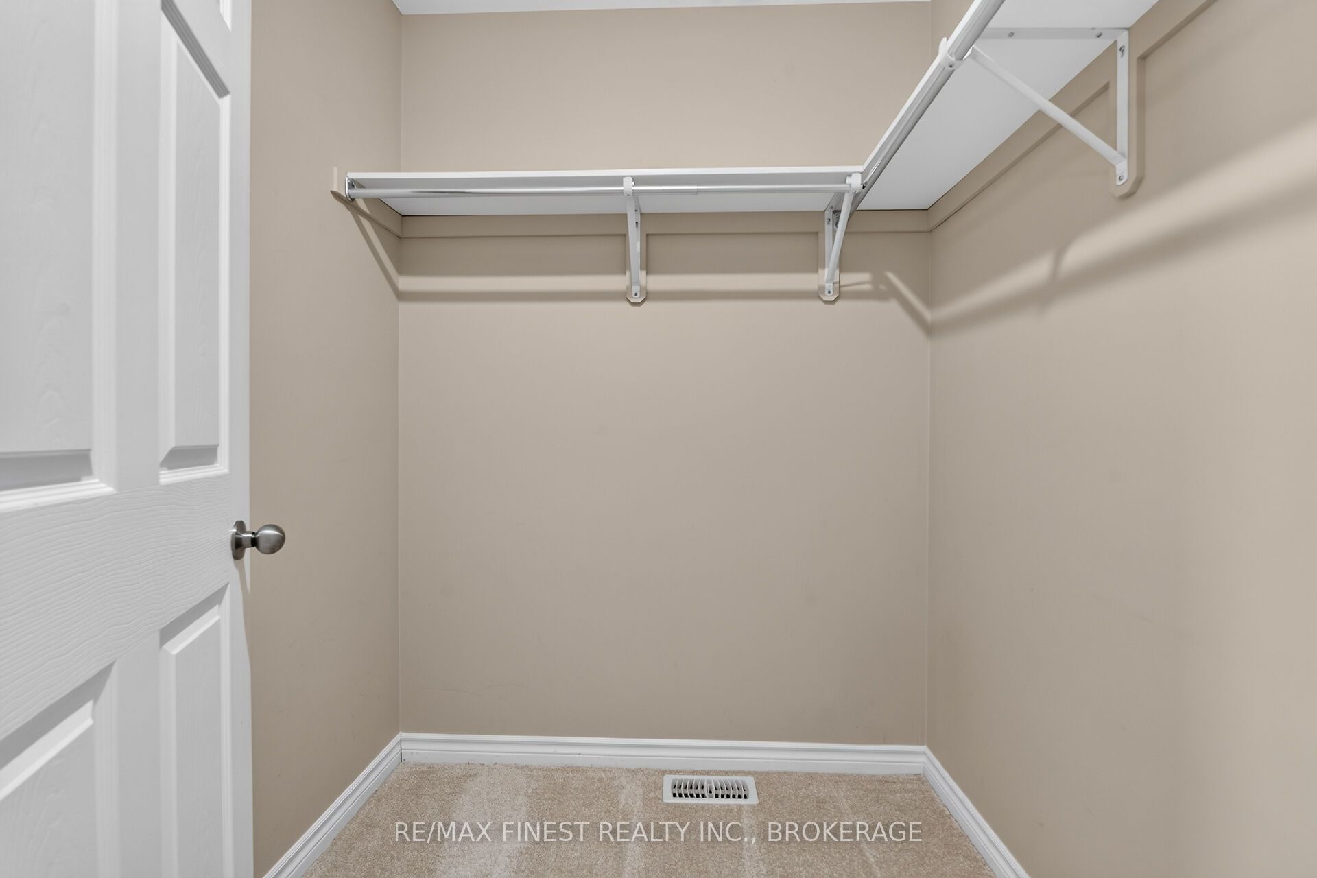 767 Newmarket Lane Property Photo 24