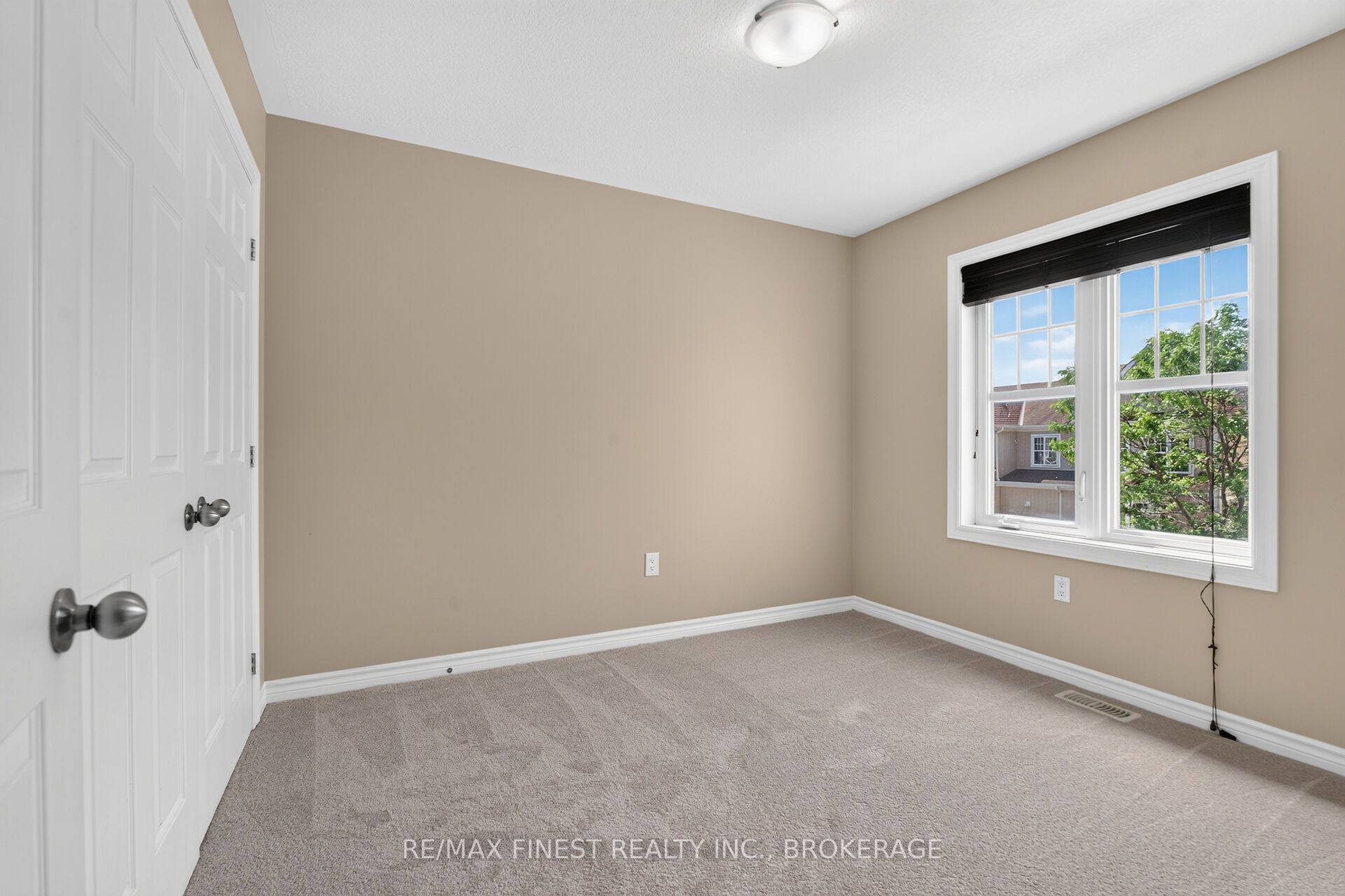 767 Newmarket Lane Property Photo 25