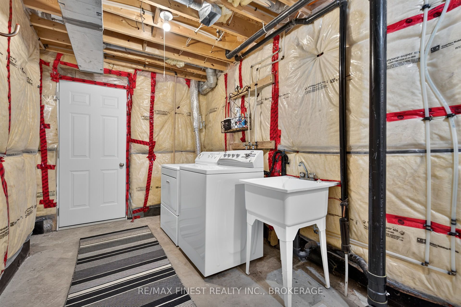 767 Newmarket Lane Property Photo 30