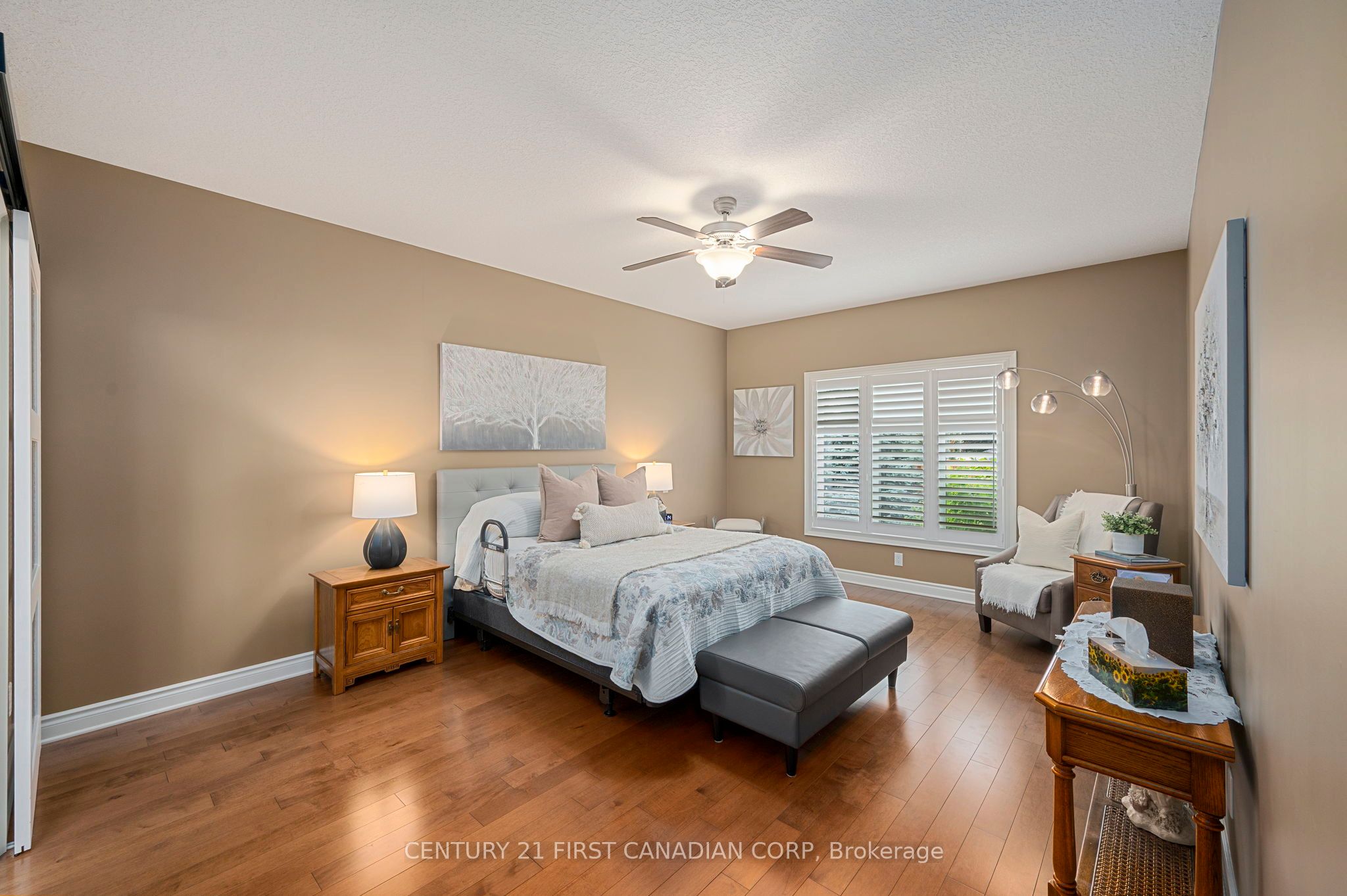 286 Dufferin Street Property Photo 11