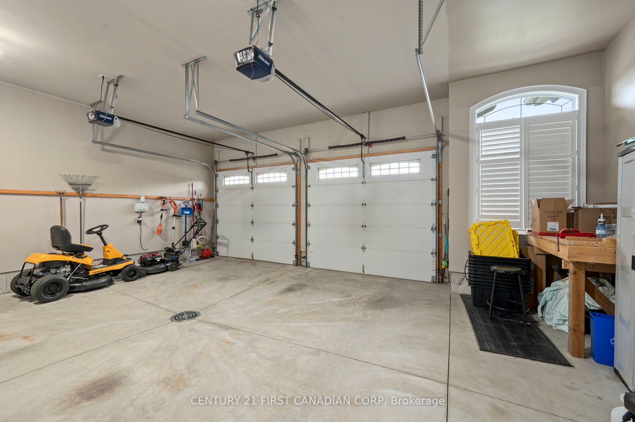 286 Dufferin Street Property Photo 24