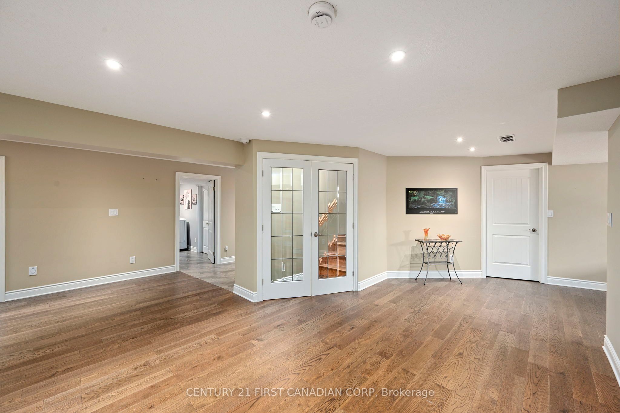 286 Dufferin Street Property Photo 37