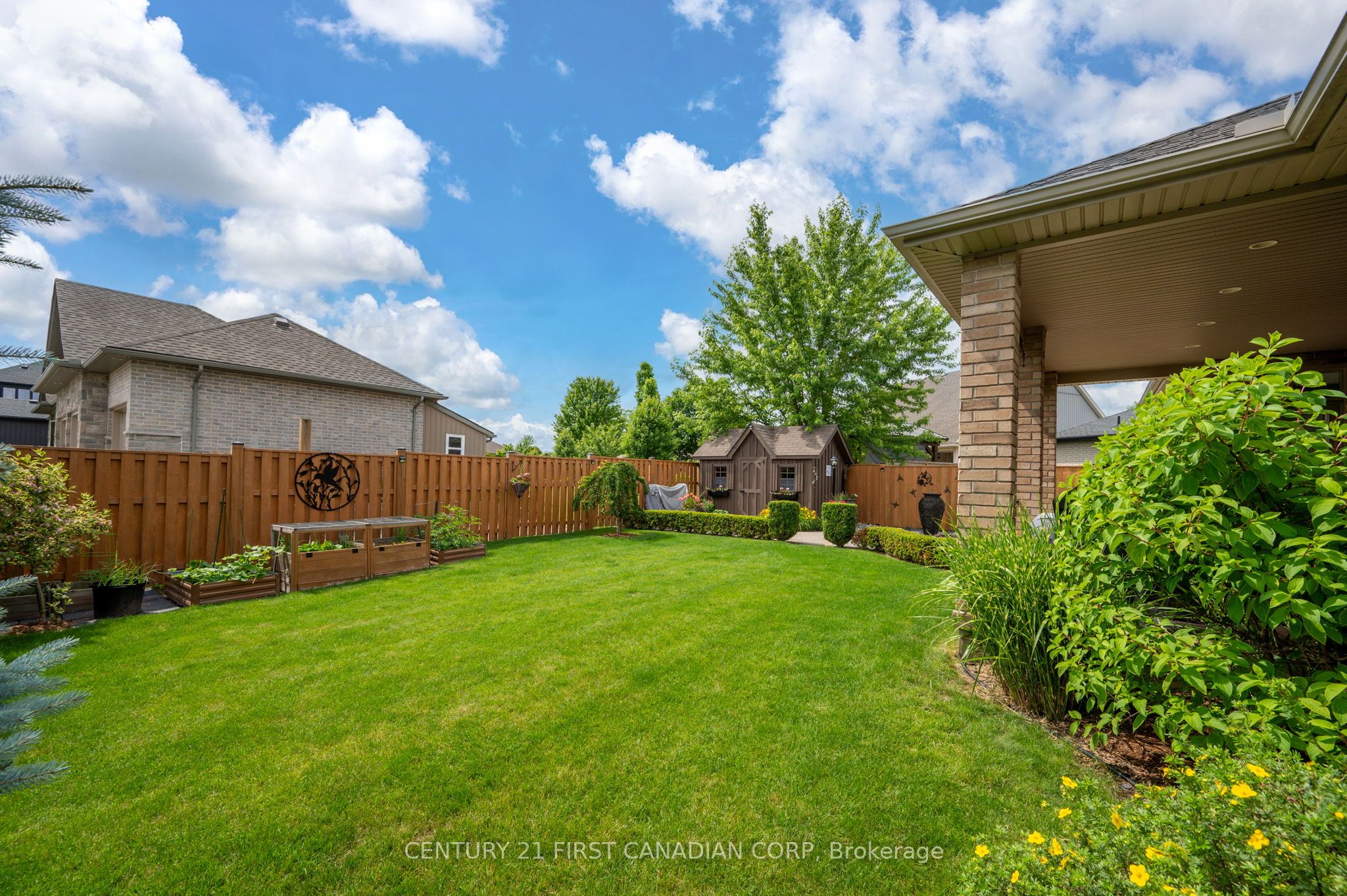 286 Dufferin Street Property Photo 41