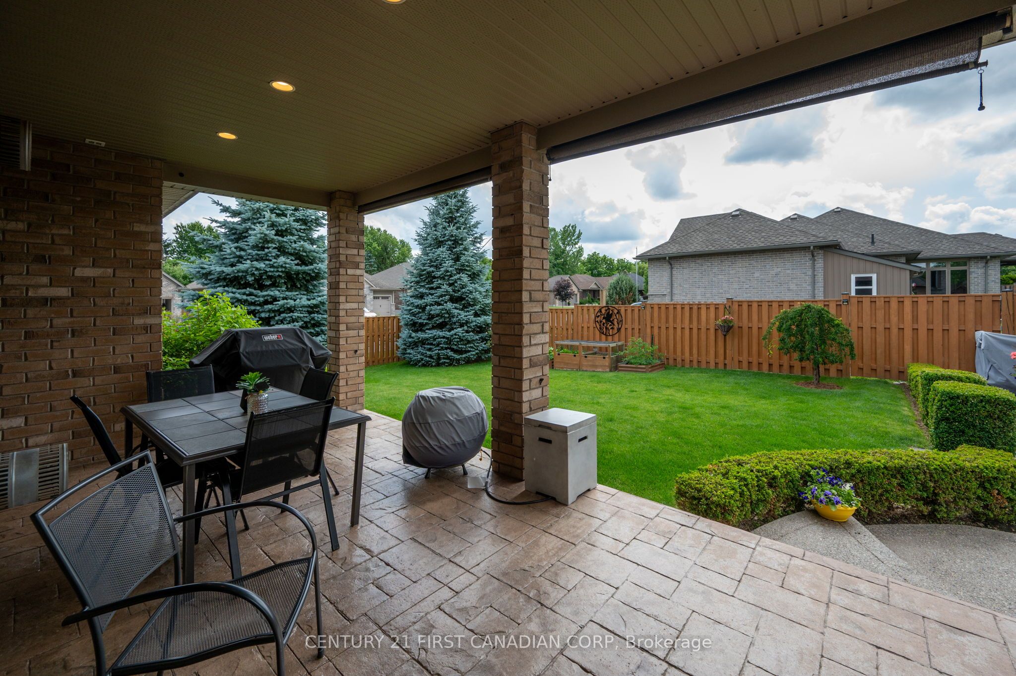 286 Dufferin Street Property Photo 46