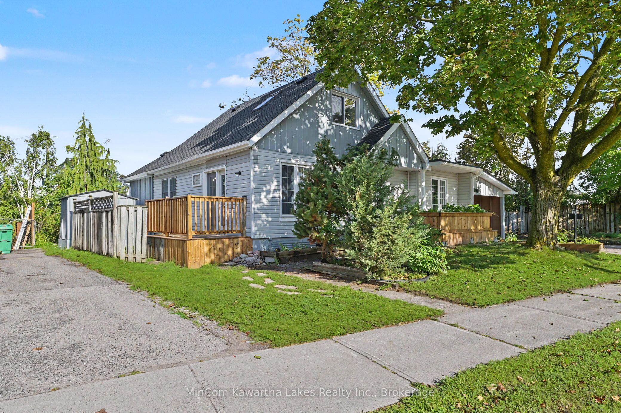 811 Morphet Avenue Property Photo 3