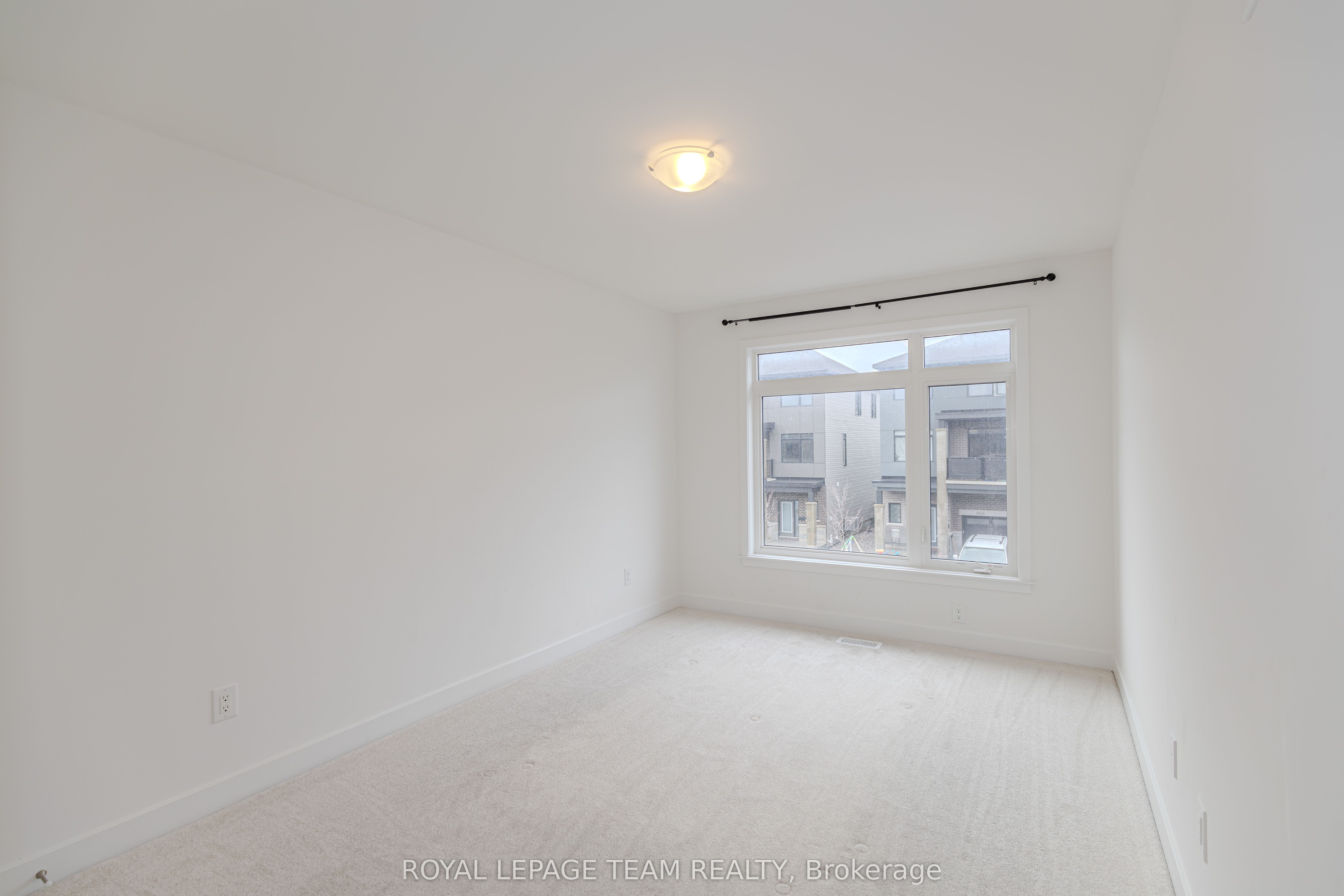 867 Anciano Crescent Property Photo 36