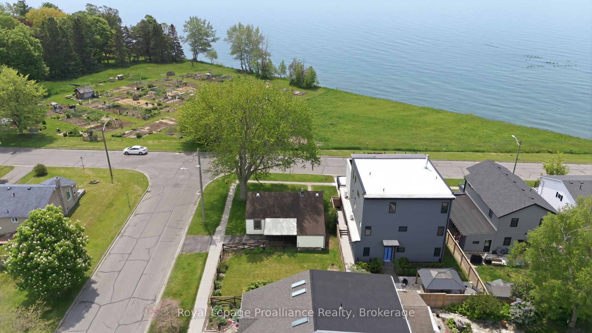 478 Monk Street Property Photo 1