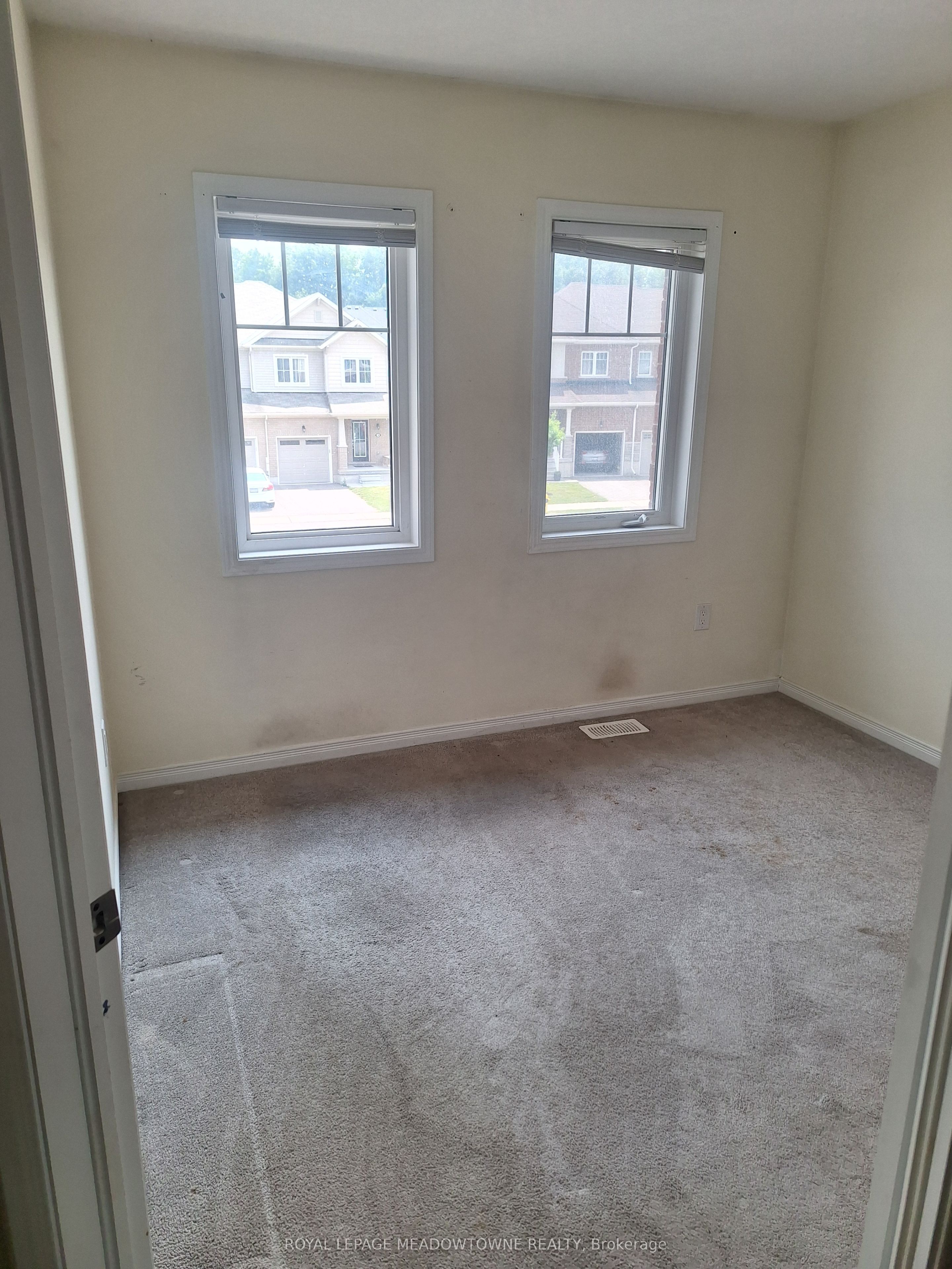 8 Longboat Run Property Photo 13