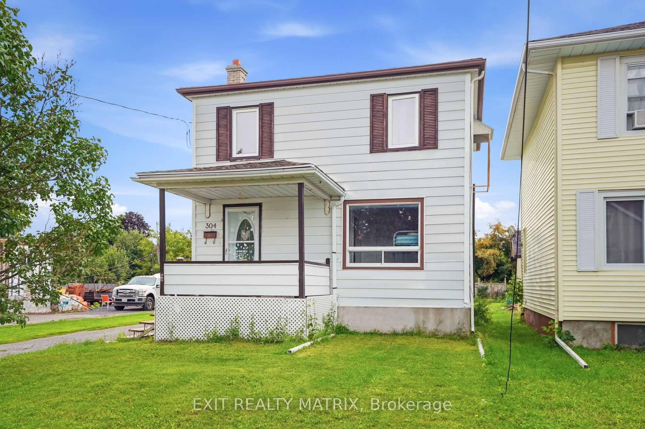304 Abbott Street Property Photo 1