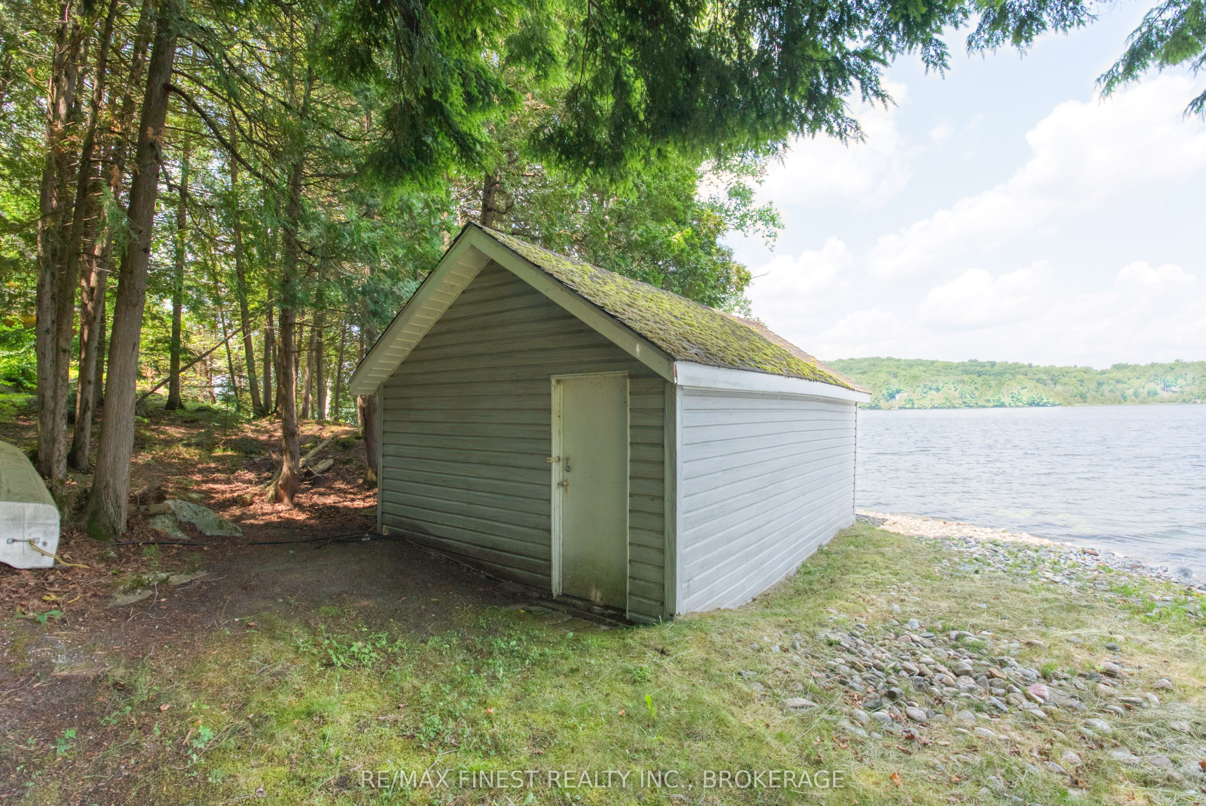 1182b Johnston Lane Property Photo 7