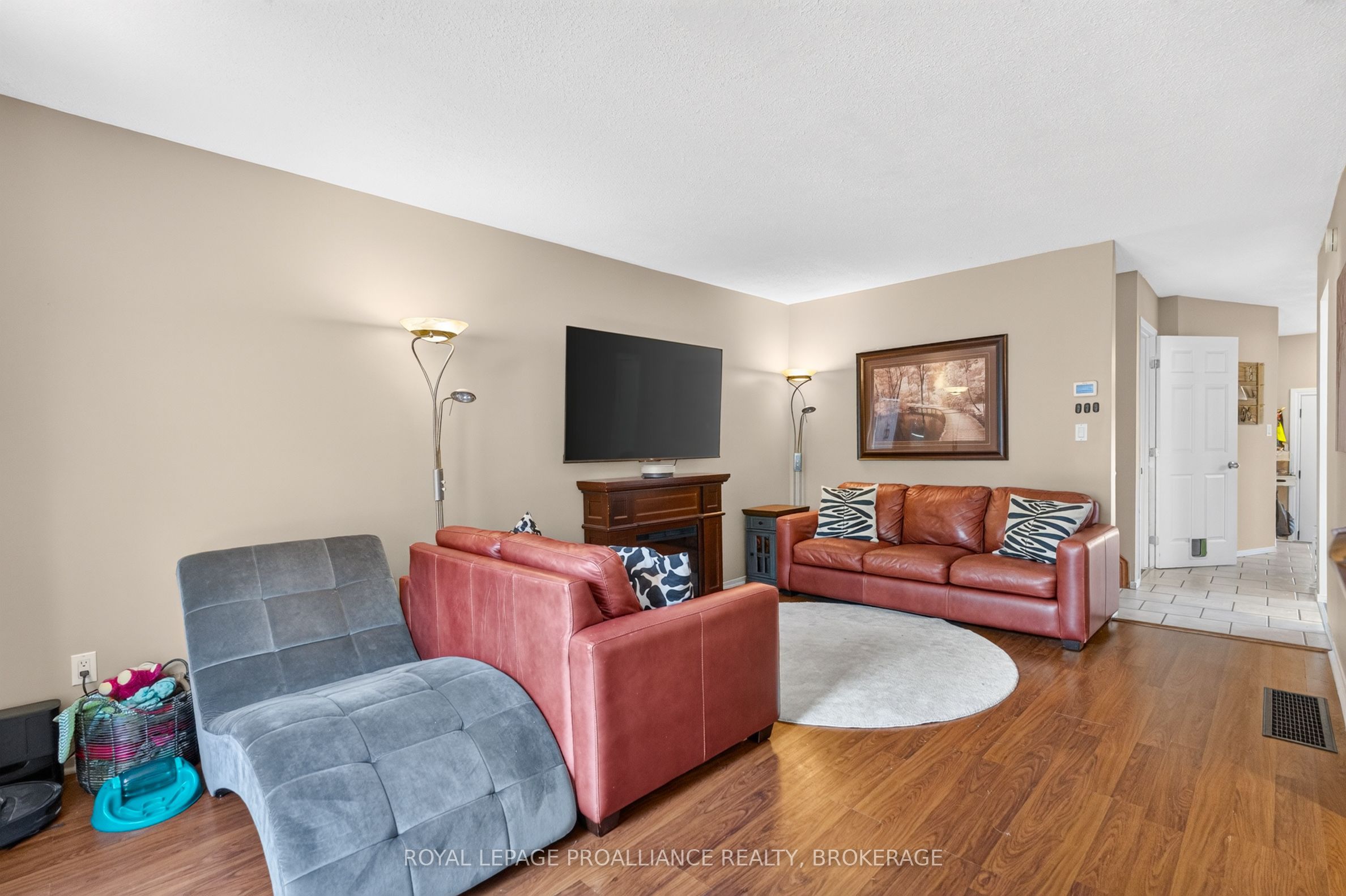 24 Balmoral Court Property Photo 11