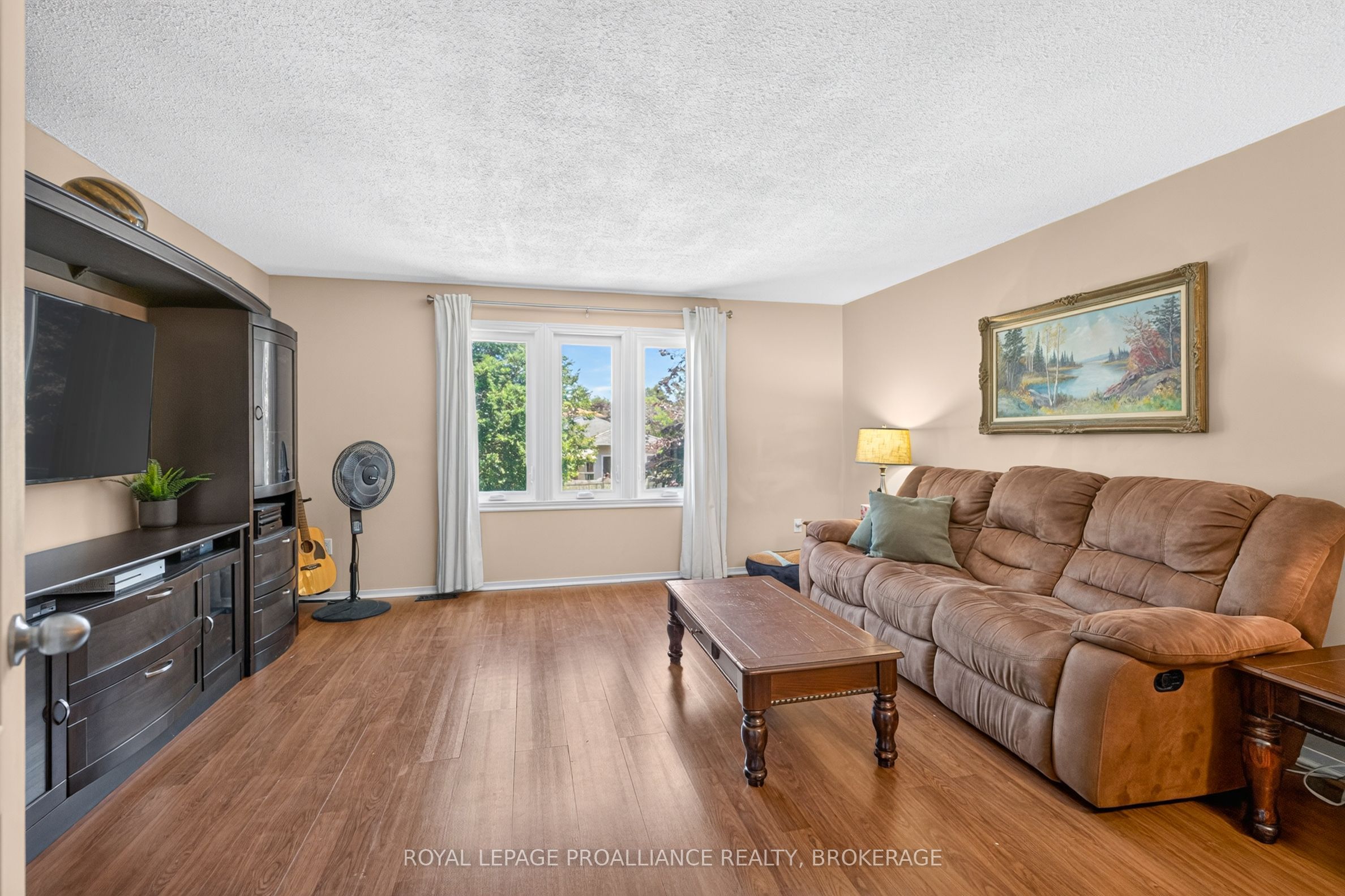 24 Balmoral Court Property Photo 20