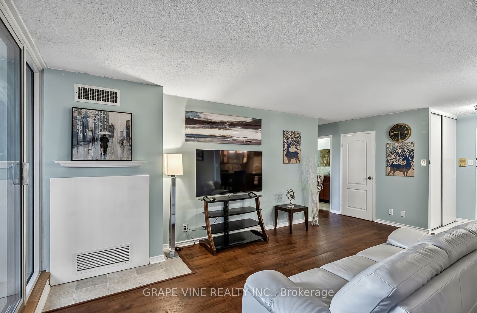 2951 Riverside Drive 504 Property Photo 15