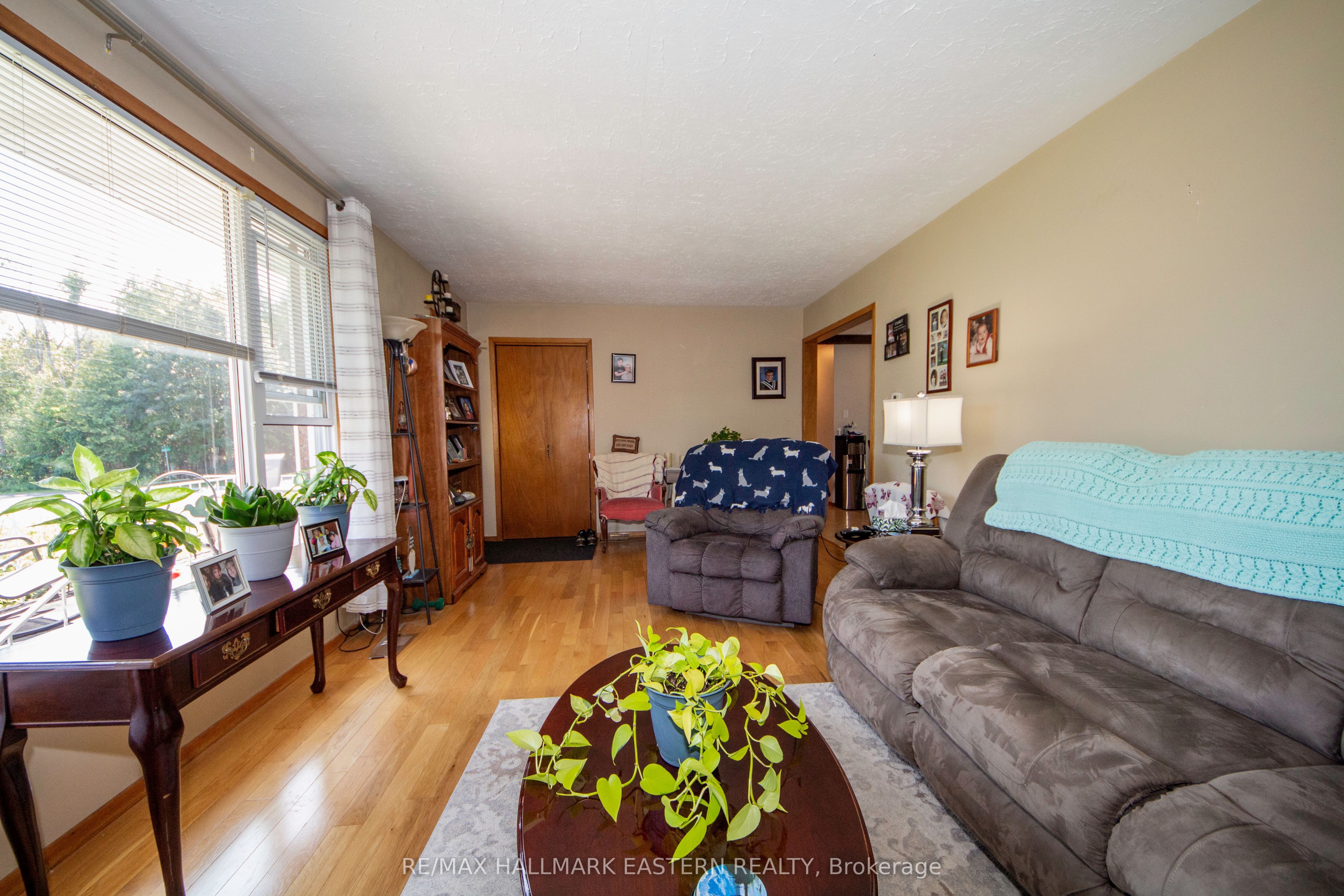 796 Maple Drive Property Photo 4