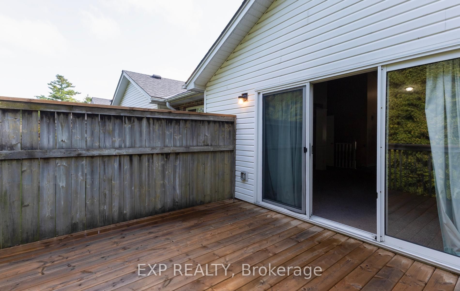 1077 Hamilton Road 21 Property Photo 6