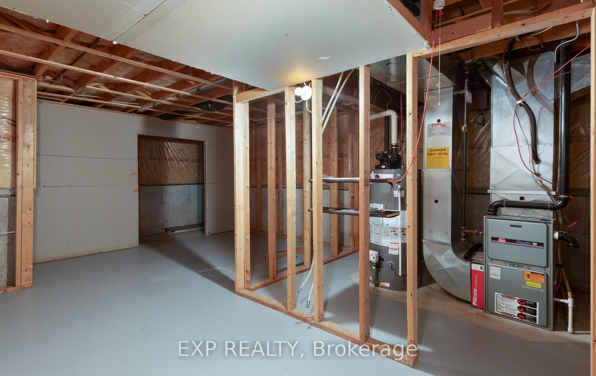 1077 Hamilton Road 21 Property Photo 32