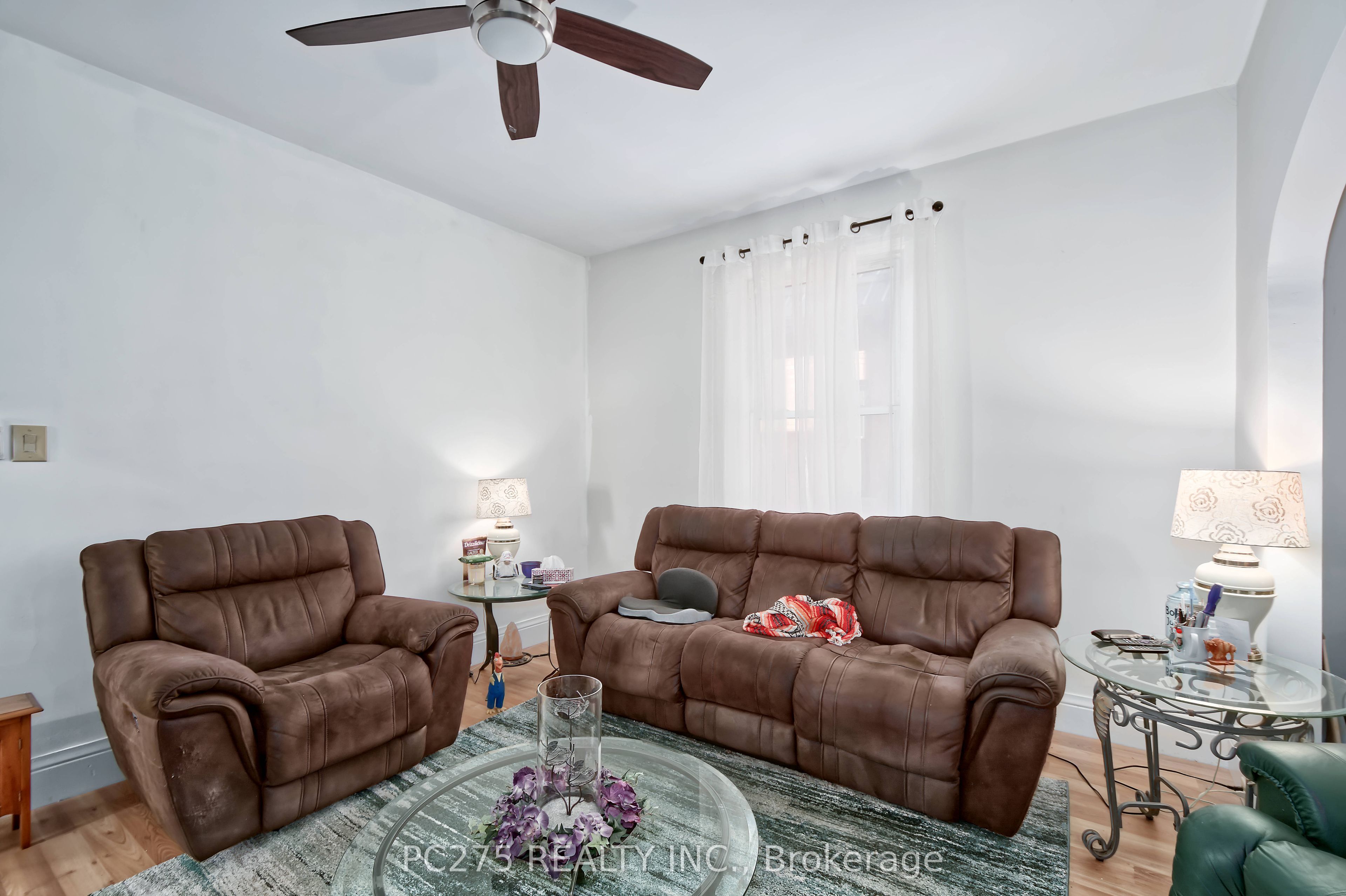 20 Maple Street Property Photo 9