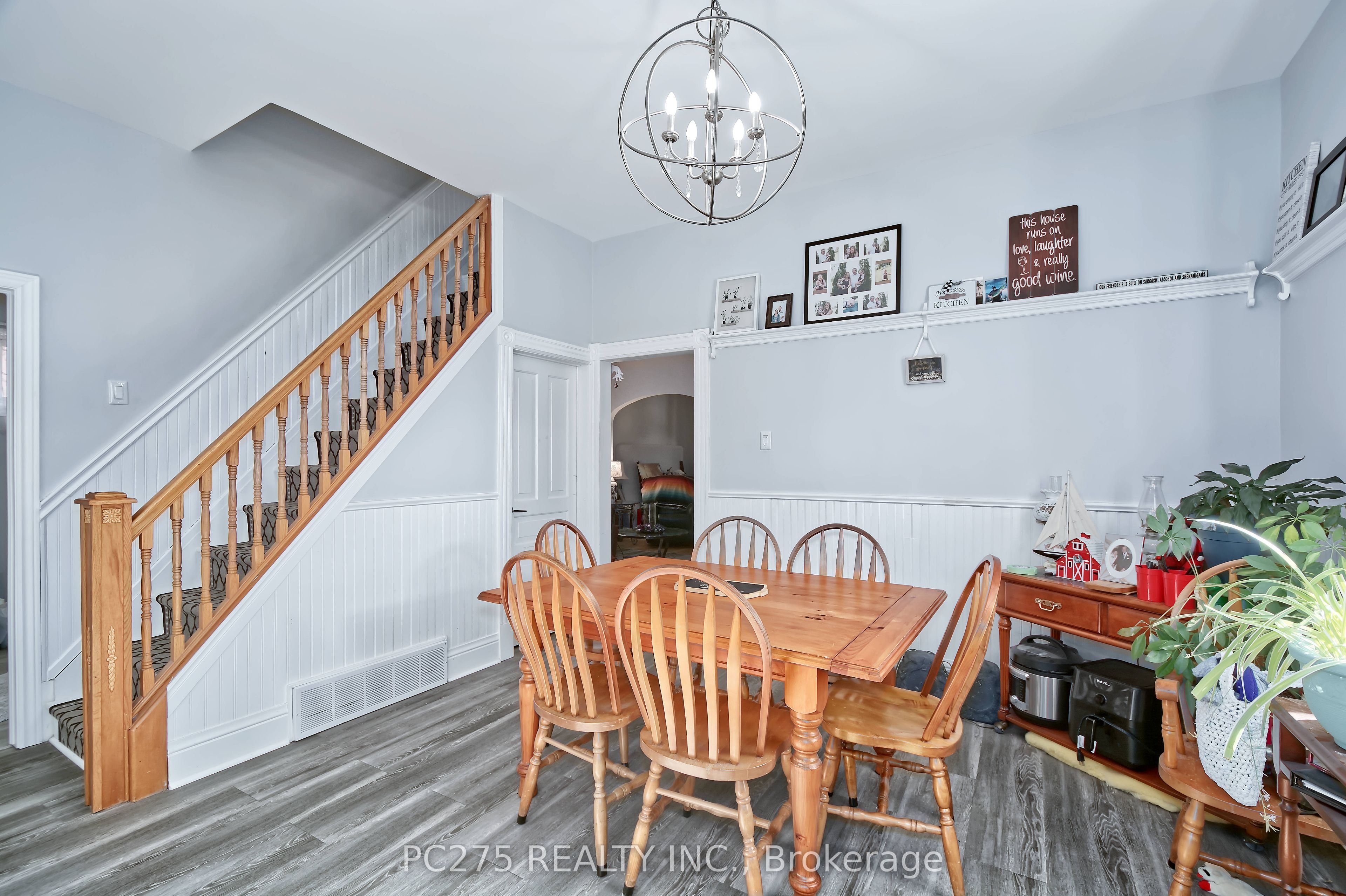 20 Maple Street Property Photo 13
