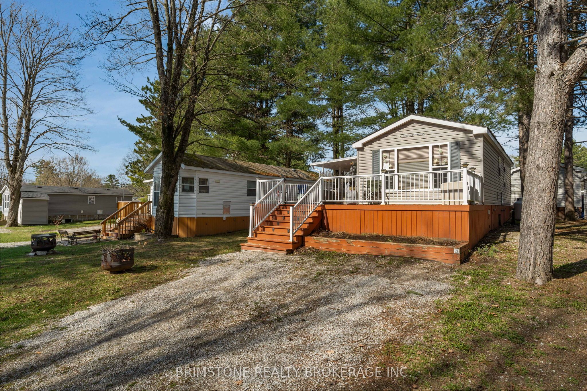 1082 Shamrock Marina Road 63 Property Photo 2