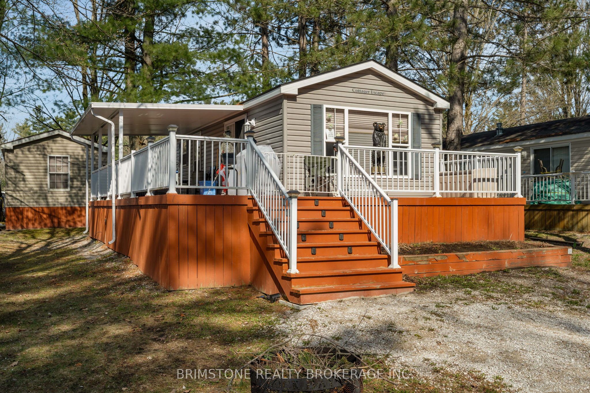 1082 Shamrock Marina Road 63 Property Photo 3