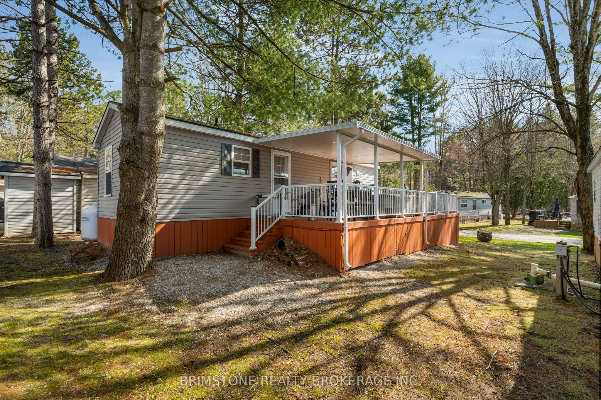 1082 Shamrock Marina Road 63 Property Photo 5