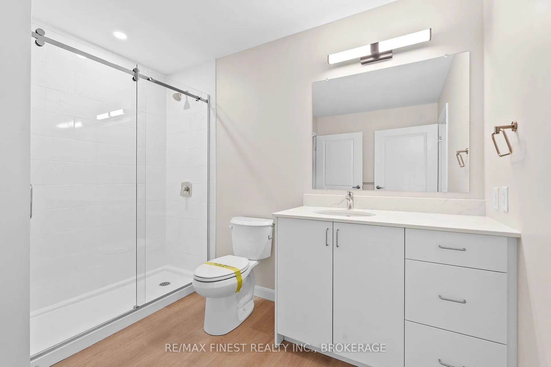 150 Heritage Park Drive 310 Property Photo 16