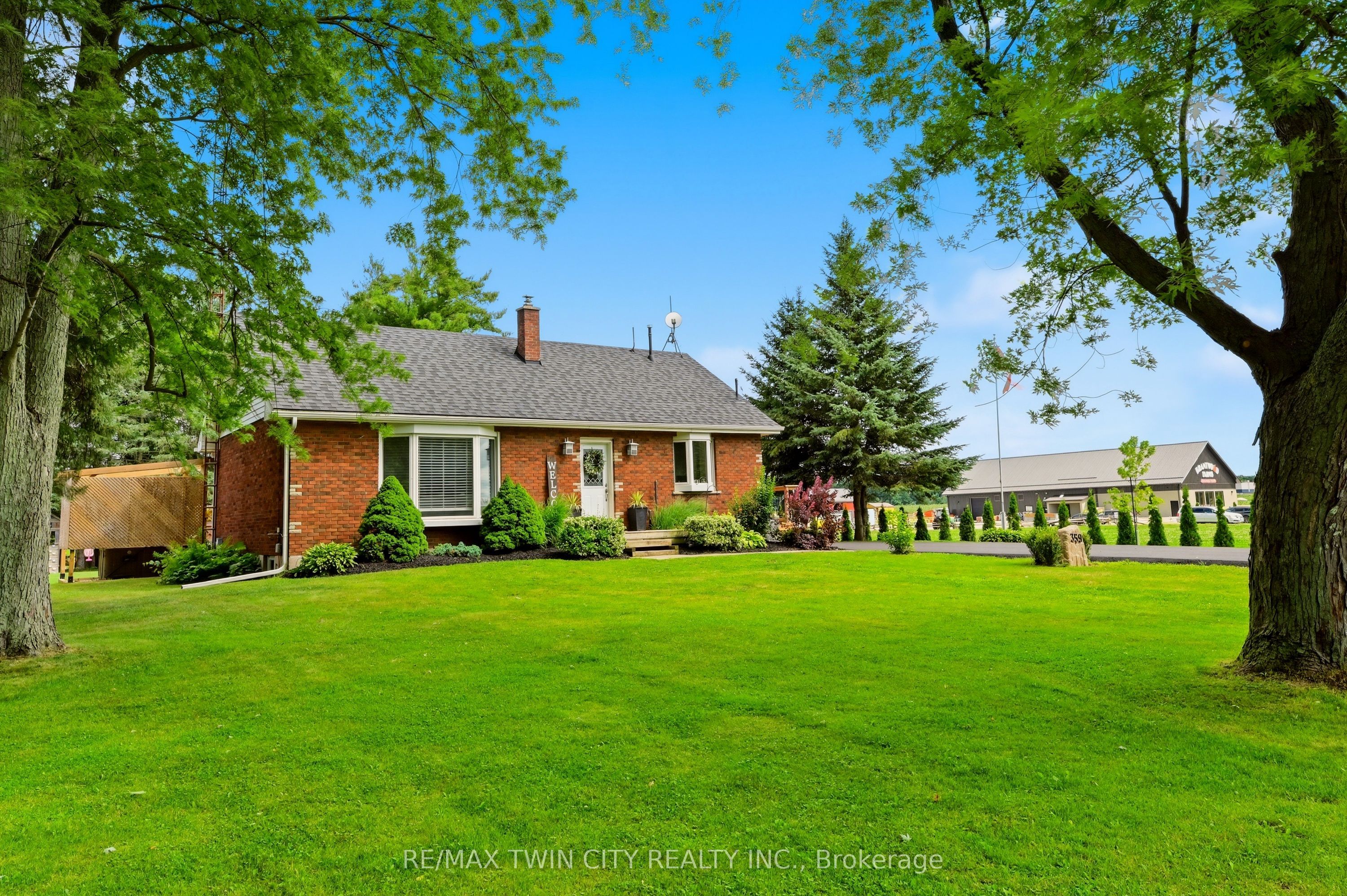 359 German School Road Property Photo 2