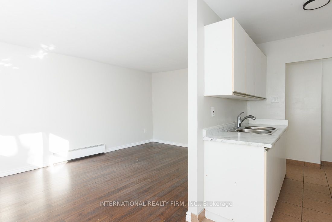 93 High Street 204 Property Photo 1